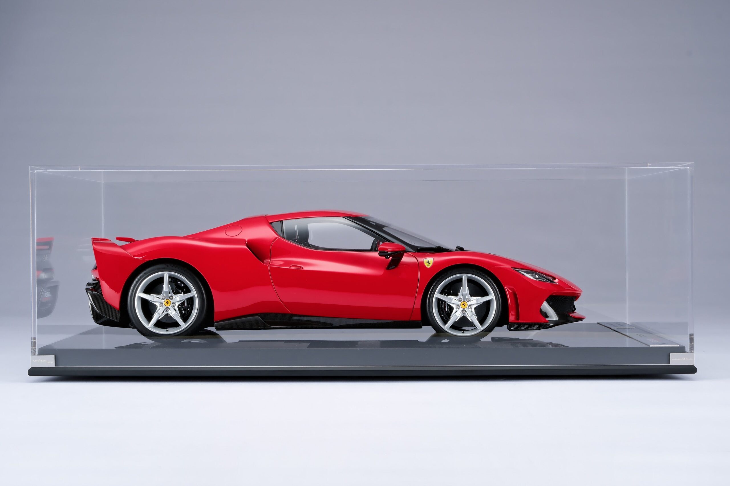 Amalgam Ferrari 296 Speciale (2025) - Rot | 1:8 - Image 19