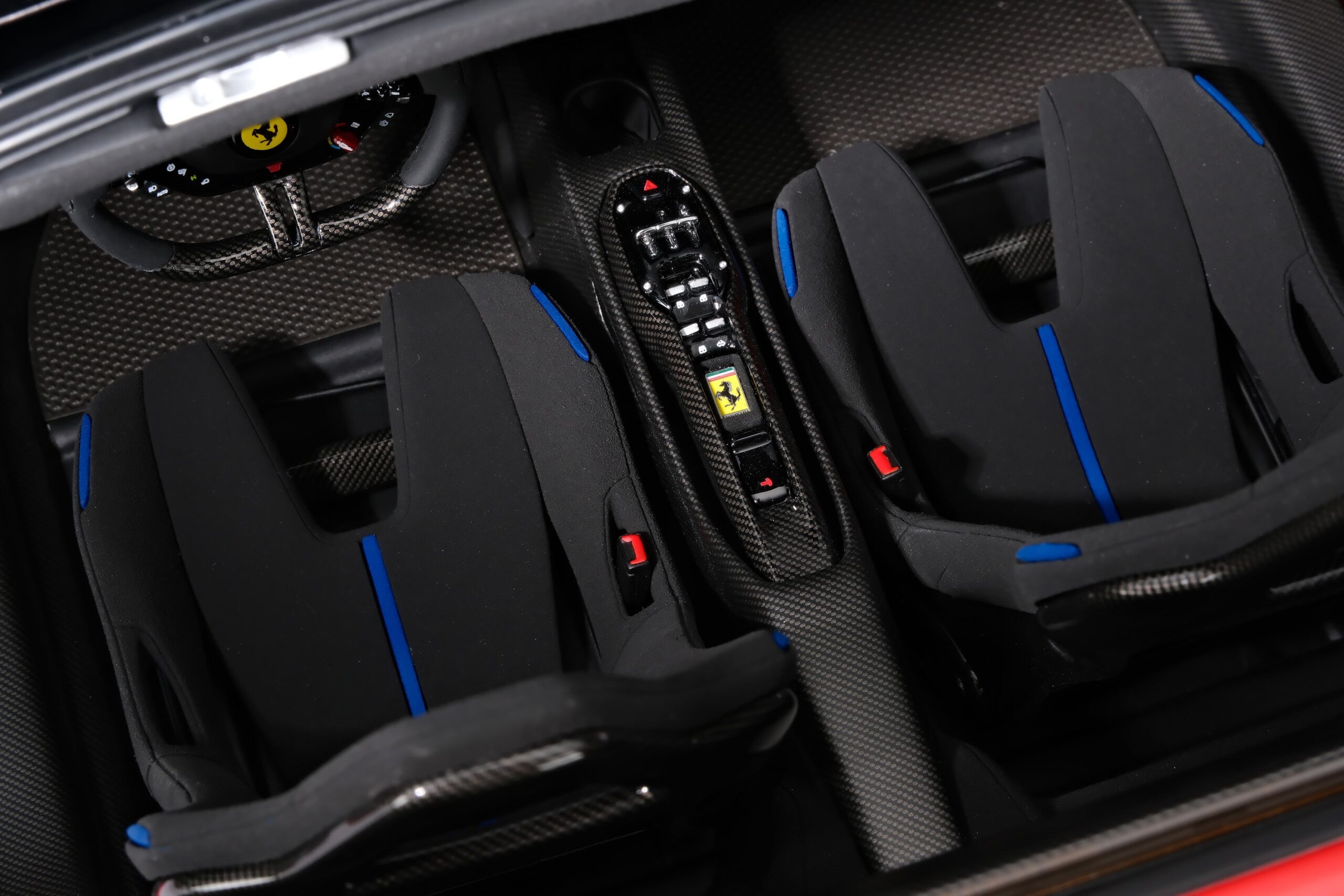Amalgam Ferrari 296 Speciale A (2025) - Rot | 1:8 - Image 14