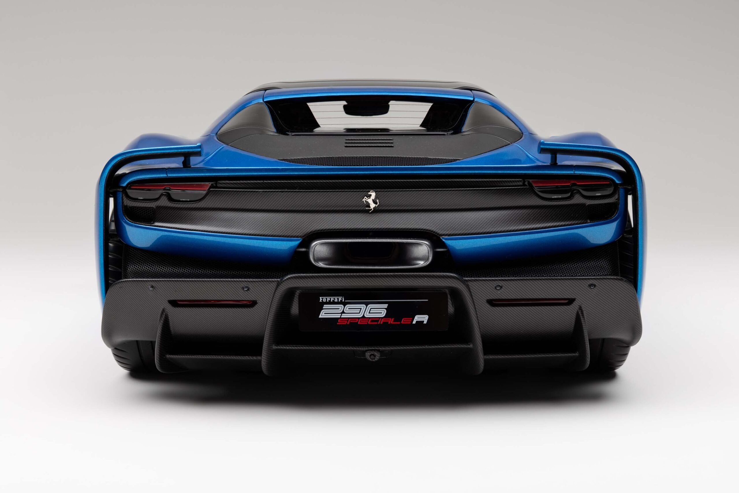 Amalgam Ferrari 296 Speciale A (2025) - Blau | 1:8 - Image 18