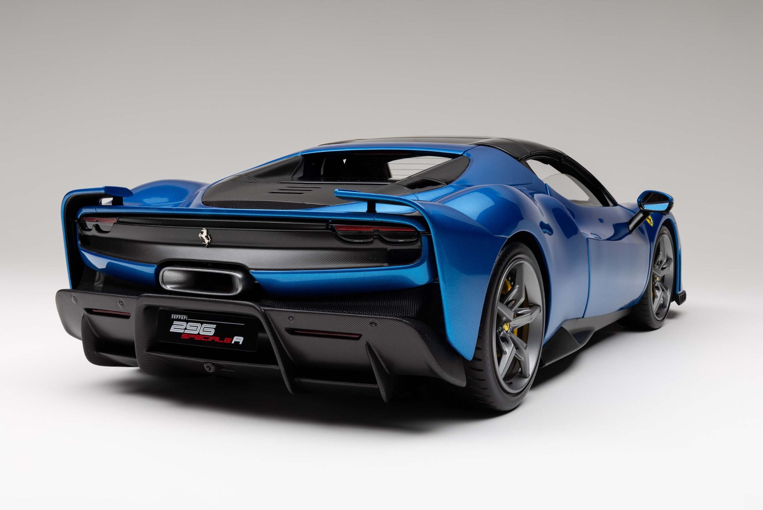 Amalgam Ferrari 296 Speciale A (2025) - Blau | 1:8 - Image 17