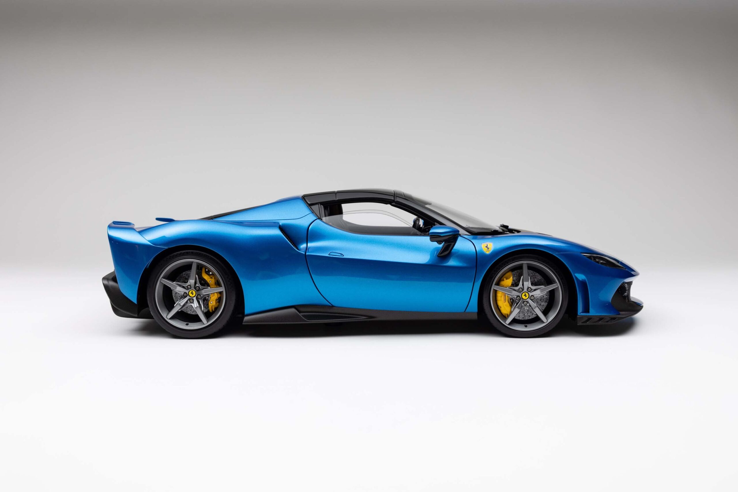 Amalgam Ferrari 296 Speciale A (2025) - Blau | 1:8 - Image 5