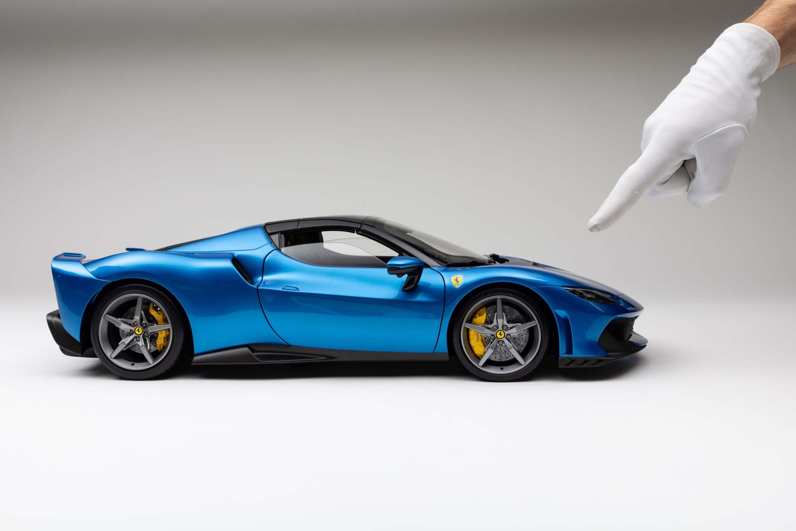 Amalgam Ferrari 296 Speciale A (2025) - Blau | 1:8 - Image 13
