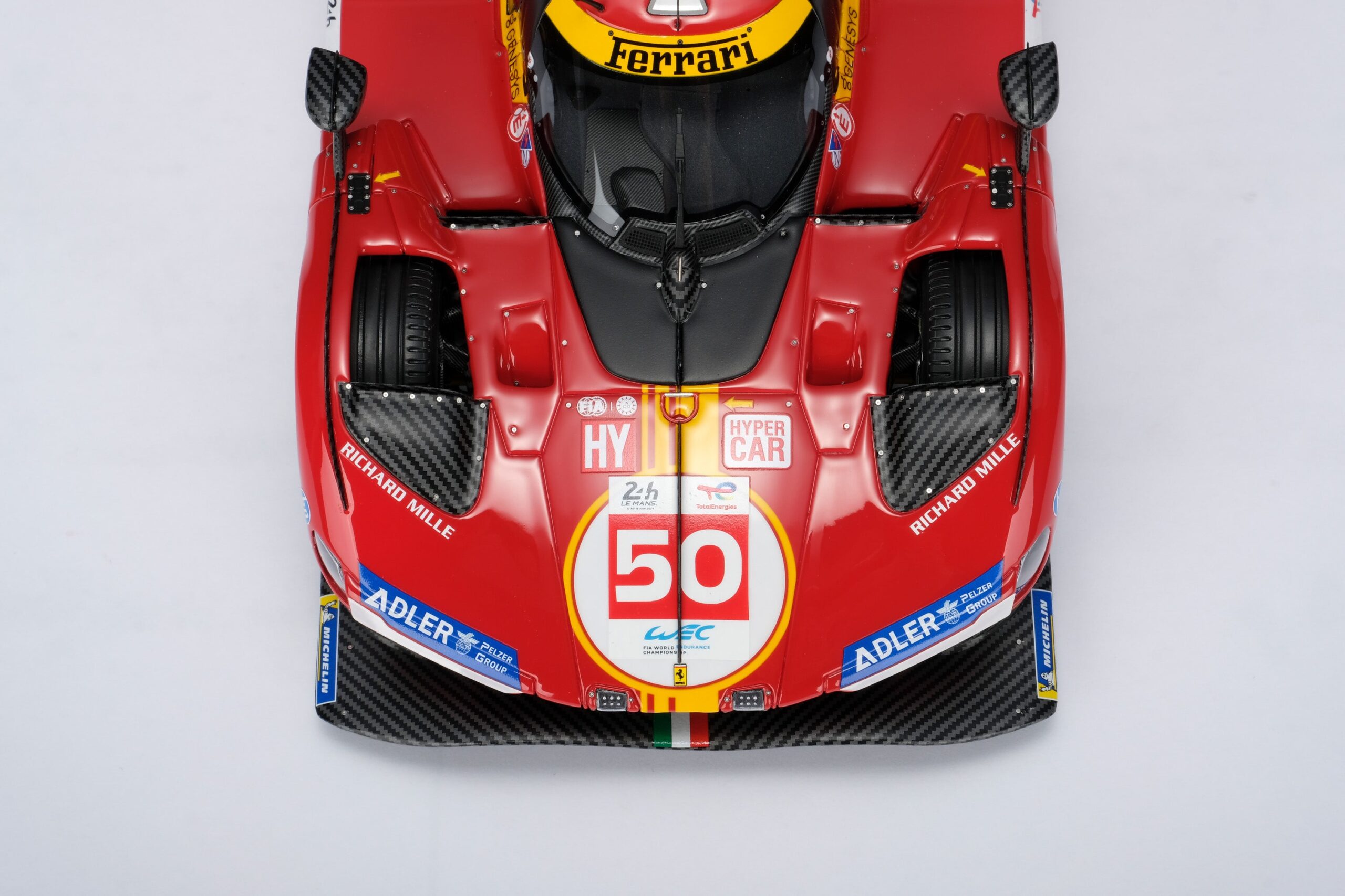 Amalgam Ferrari 499P 2024 Le Mans Winner - Rot | 1:18 – Bild 7