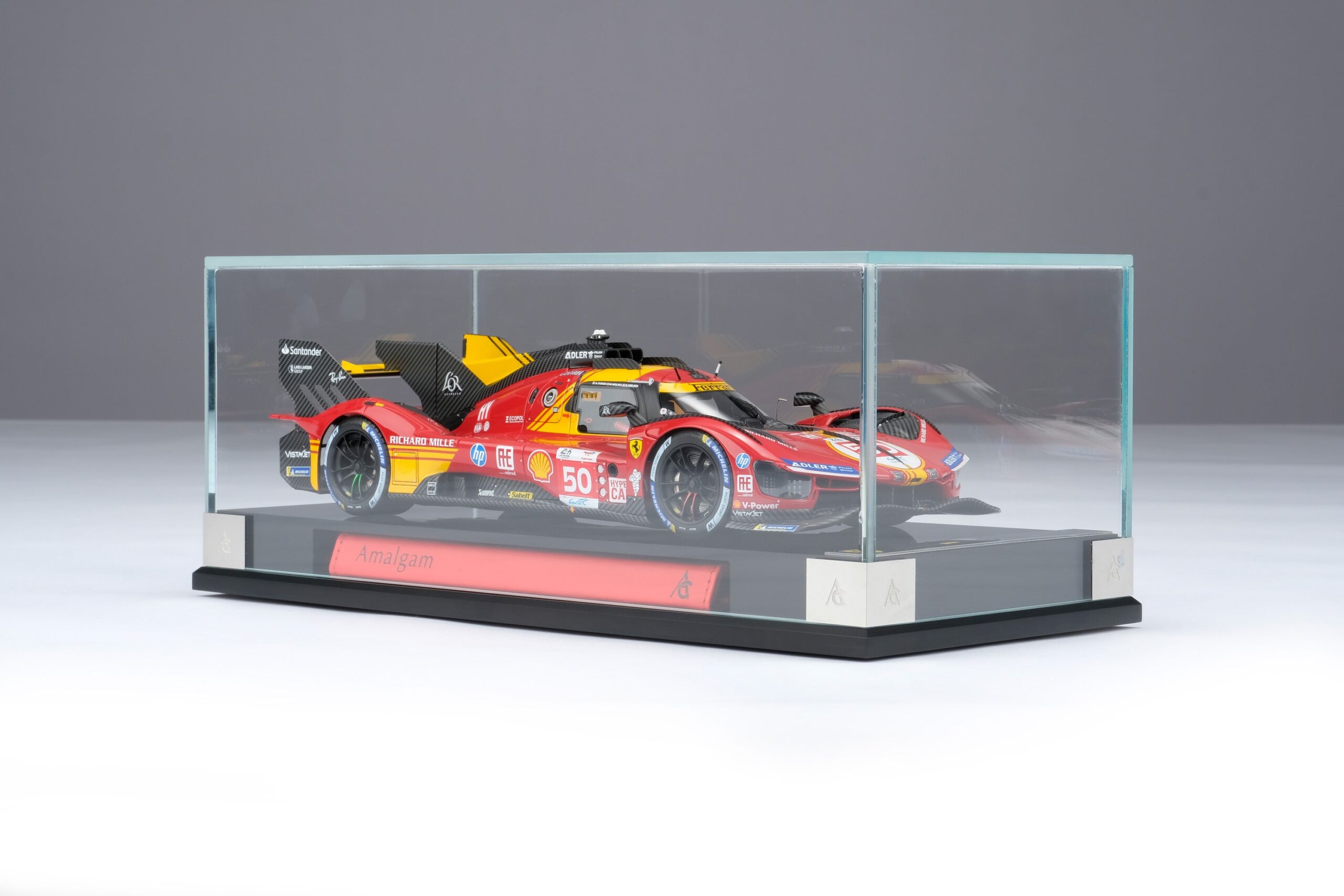 Amalgam Ferrari 499P 2024 Le Mans Winner - Rot | 1:18 – Bild 21