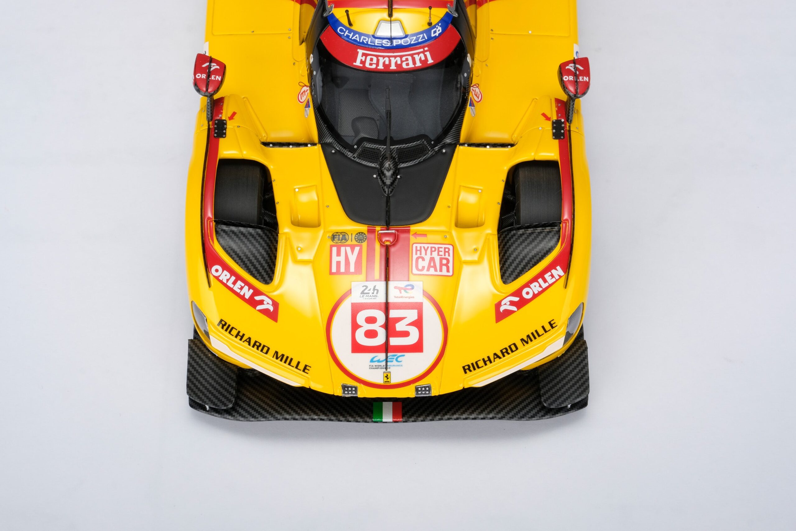 Amalgam Ferrari 499P 2025 Le Mans Winner #83 - Gelb | 1:18 – Bild 9