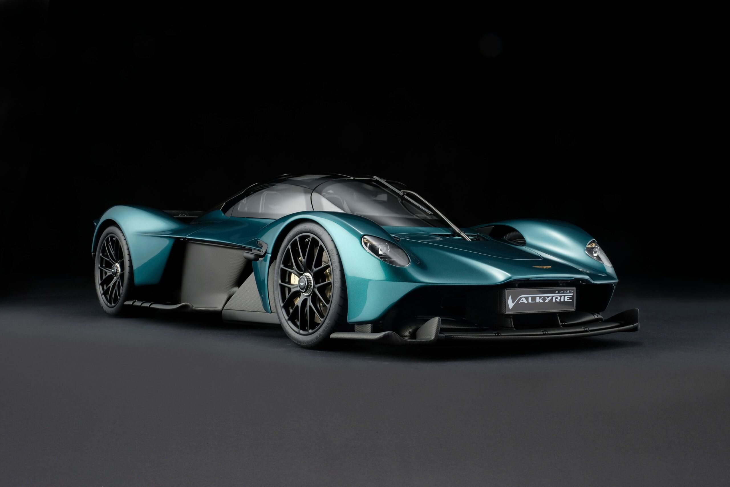 Amalgam Aston Martin Valkyrie Spider (2023) | 1:8