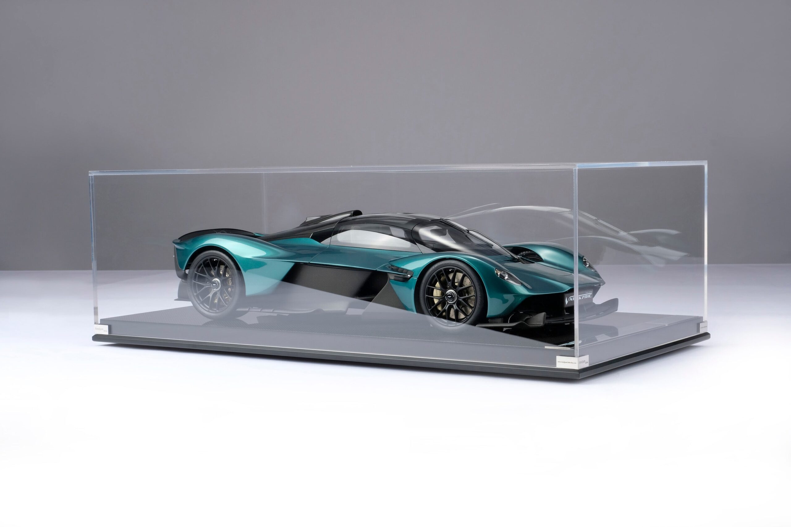 Amalgam Aston Martin Valkyrie Spider (2023) | 1:8 – Bild 20