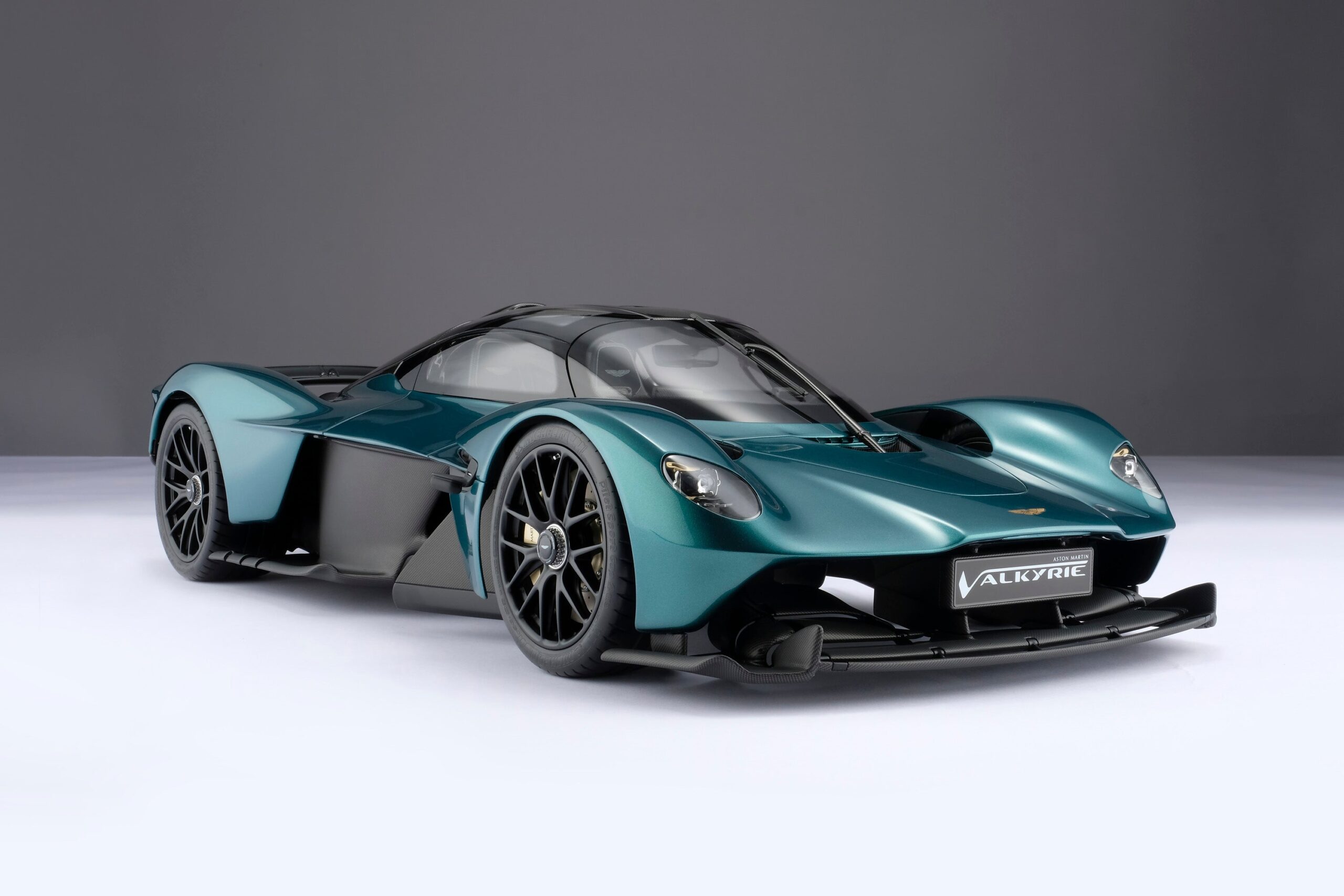 Amalgam Aston Martin Valkyrie Spider (2023) | 1:8 – Bild 6