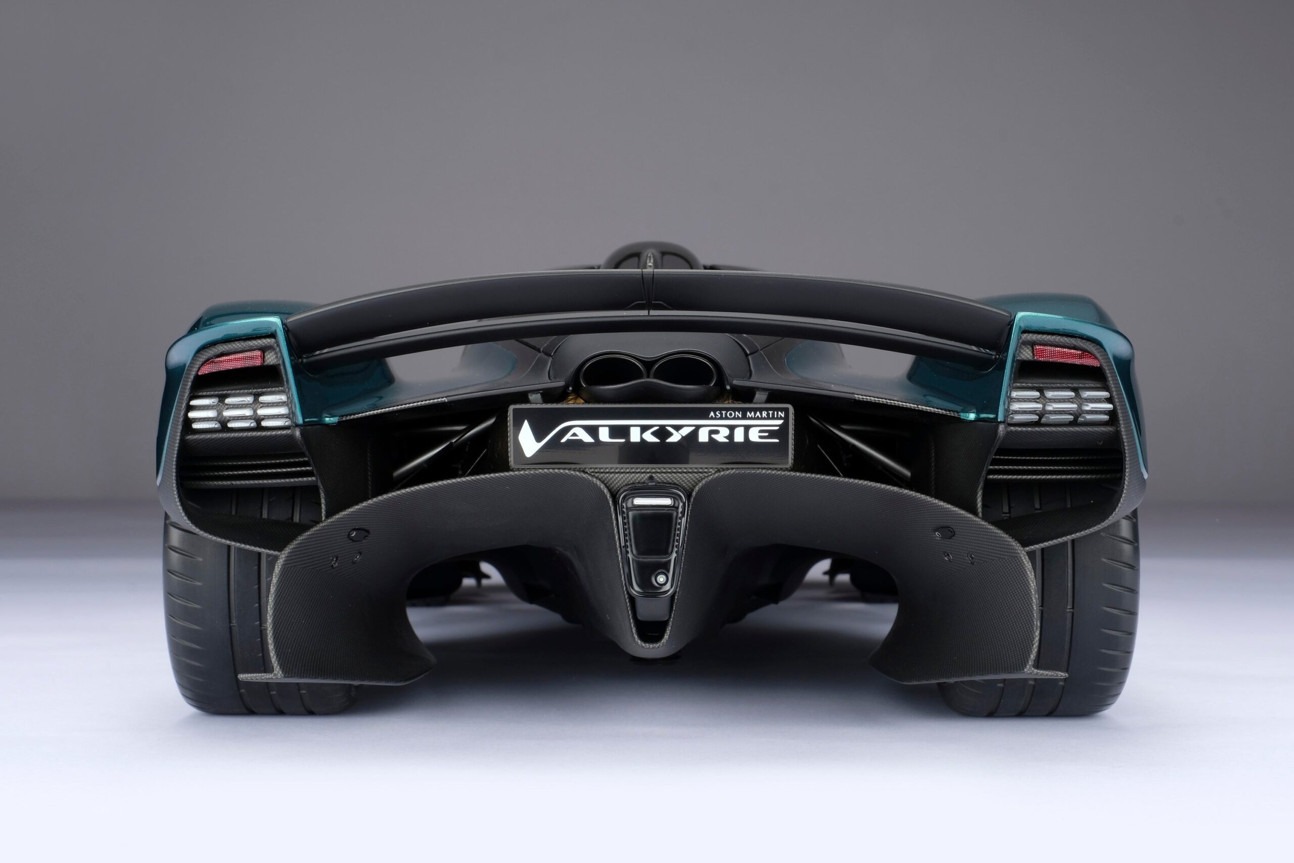 Amalgam Aston Martin Valkyrie Spider (2023) | 1:8 – Bild 18