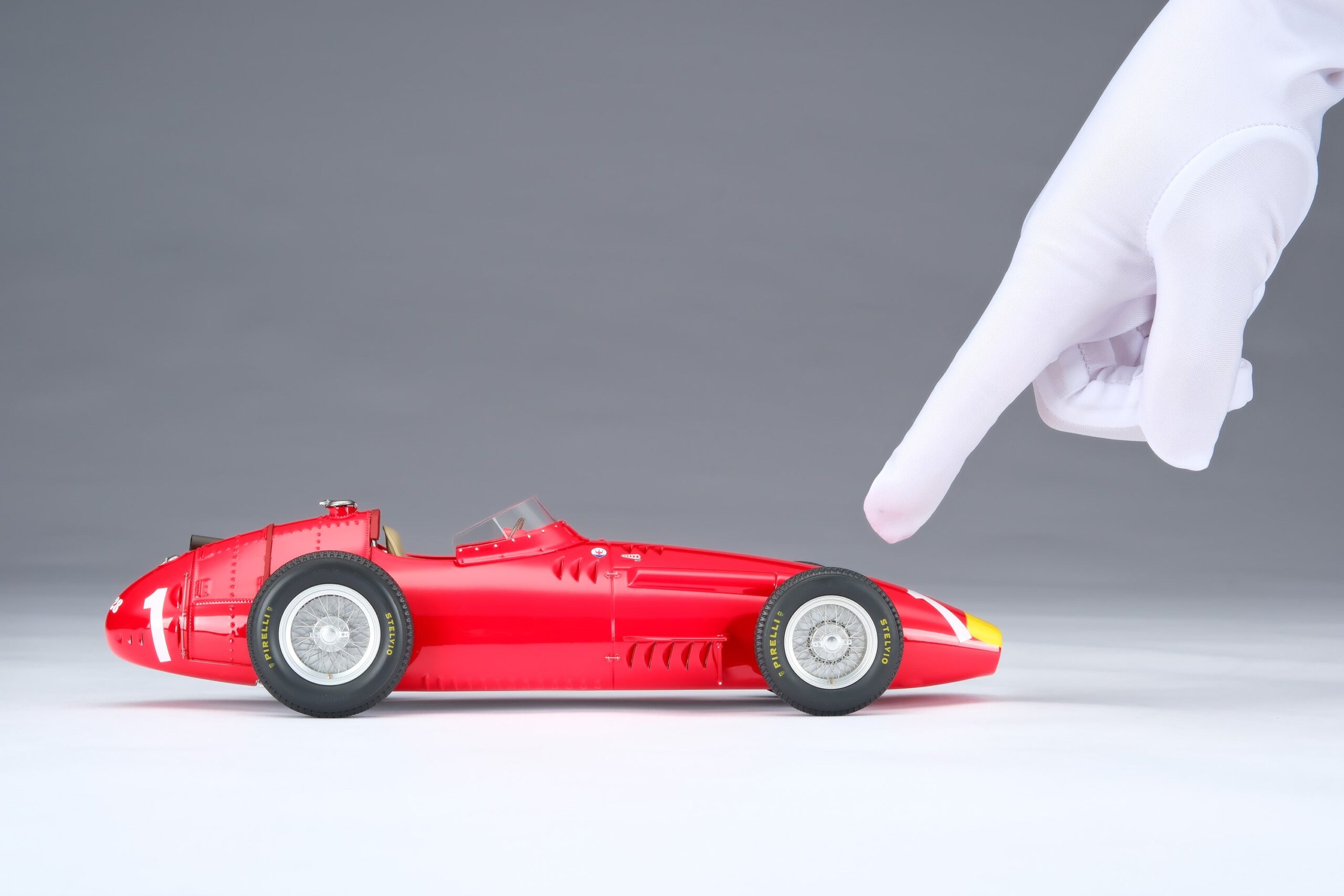 Amalgam Maserati 250F 1957 German Grand Prix Juan Manuel Fangio - Rot | 1:18 – Bild 4