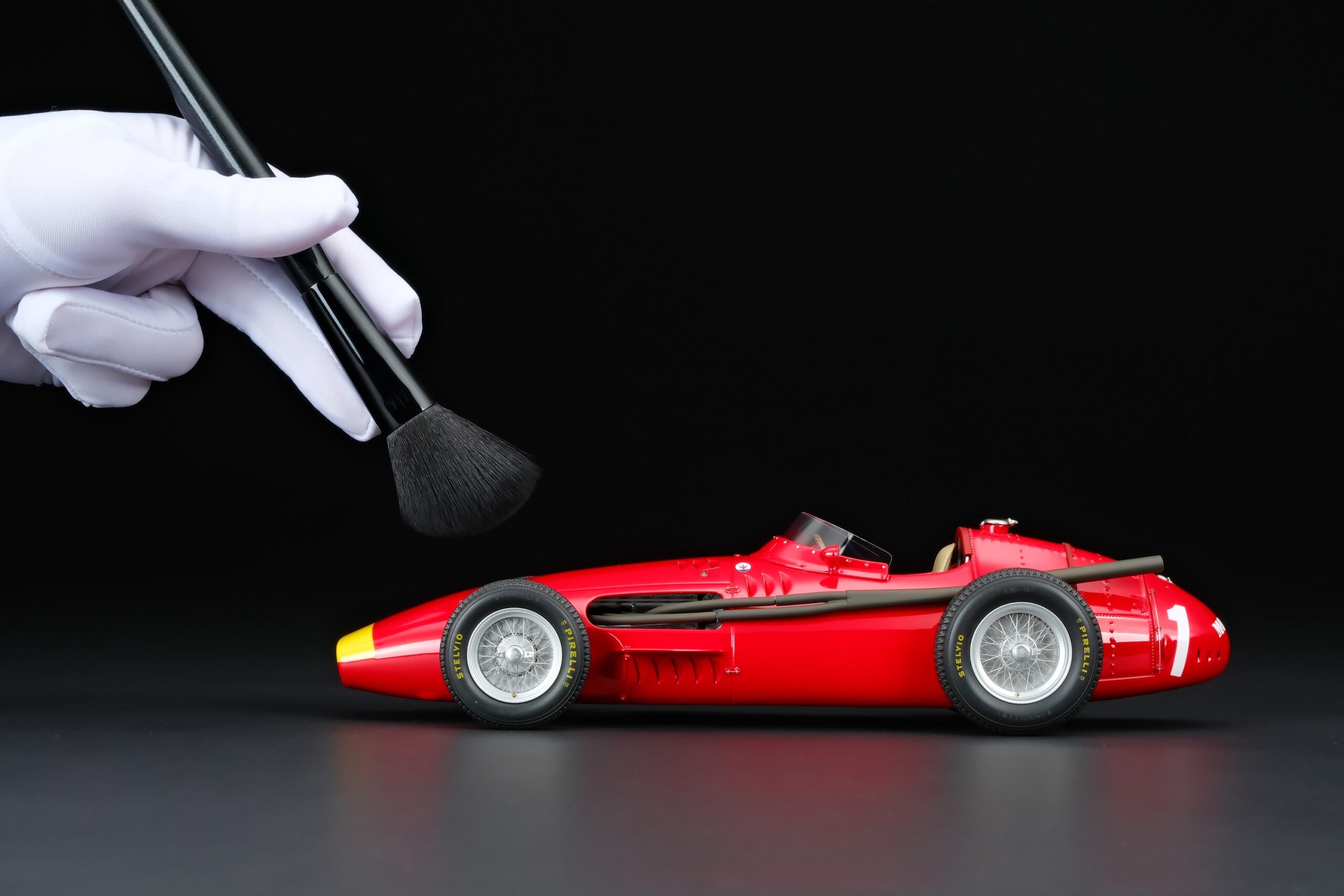 Amalgam Maserati 250F 1957 German Grand Prix Juan Manuel Fangio - Rot | 1:18 – Bild 3