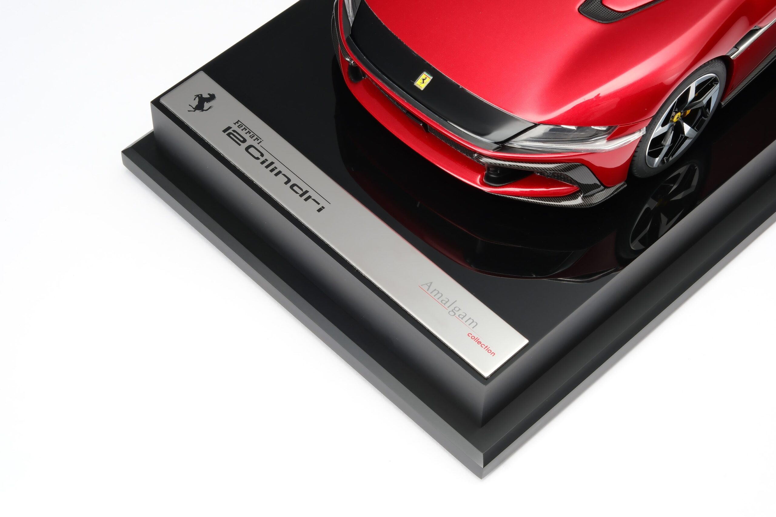 Amalgam Ferrari 12Cilindri (2024) - Rot | 1:18 – Bild 17