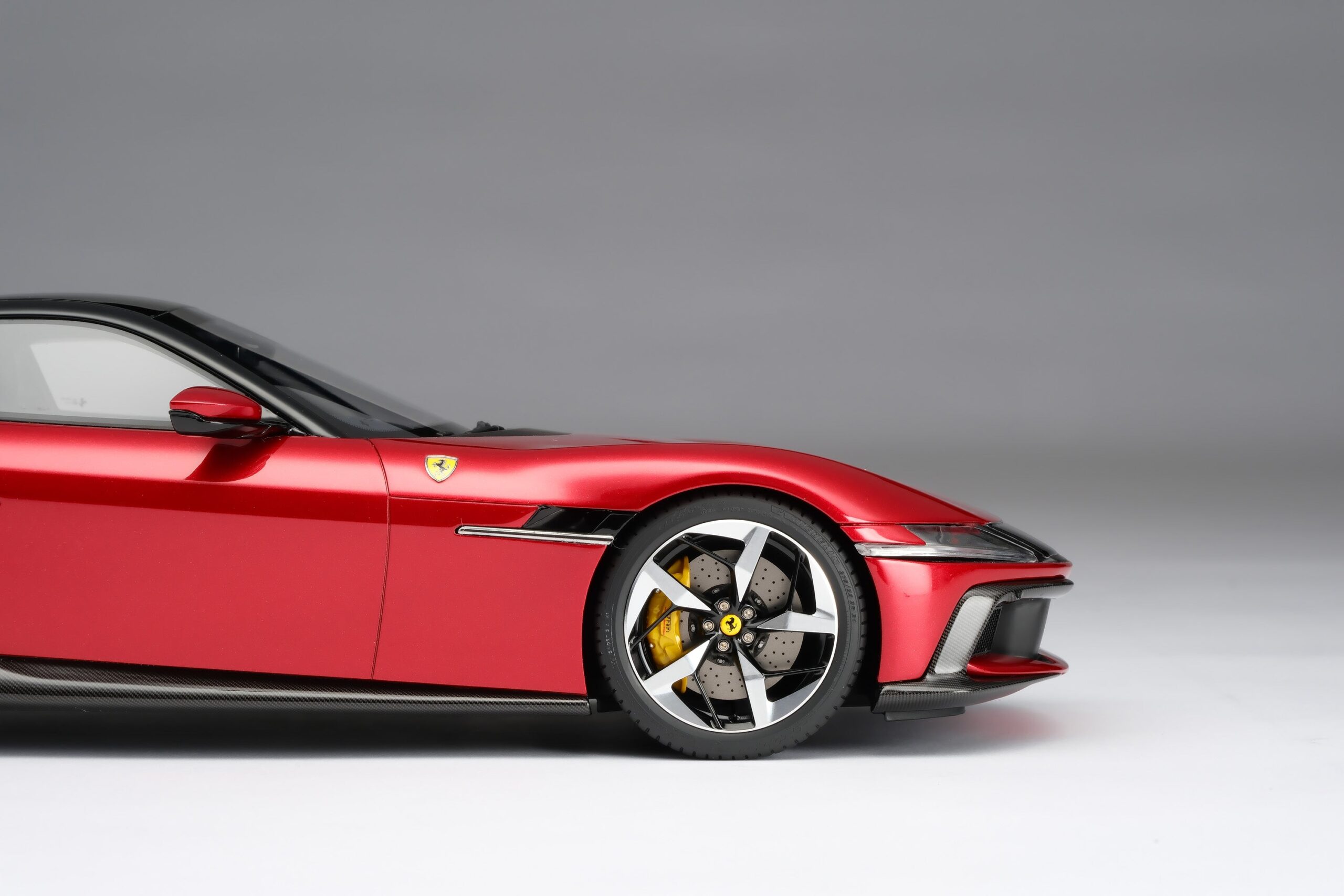 Amalgam Ferrari 12Cilindri (2024) - Rot | 1:18 – Bild 10