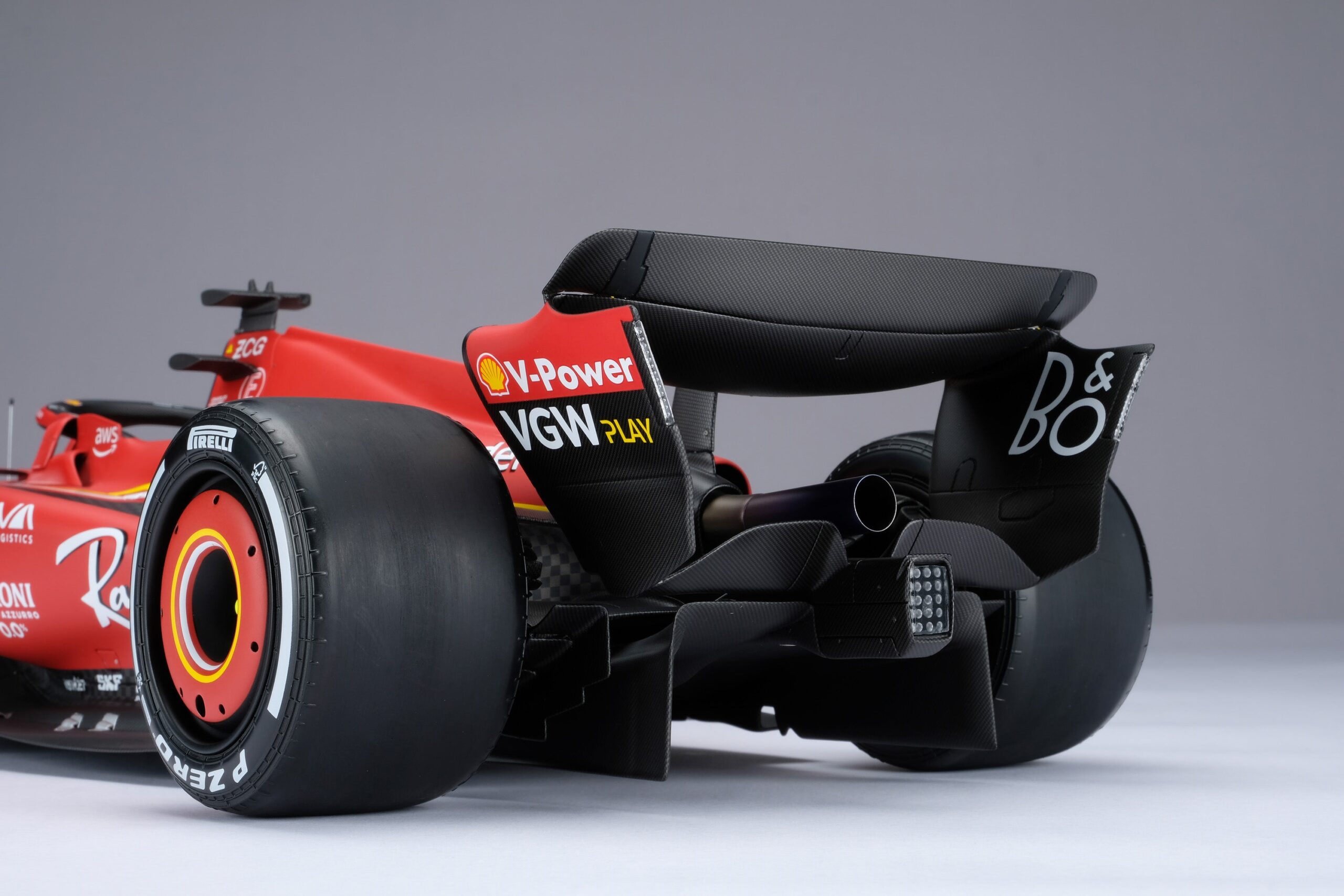 Amalgam Ferrari SF-24 2024 Australian Grand Prix - Rot | 1:8 - Image 28