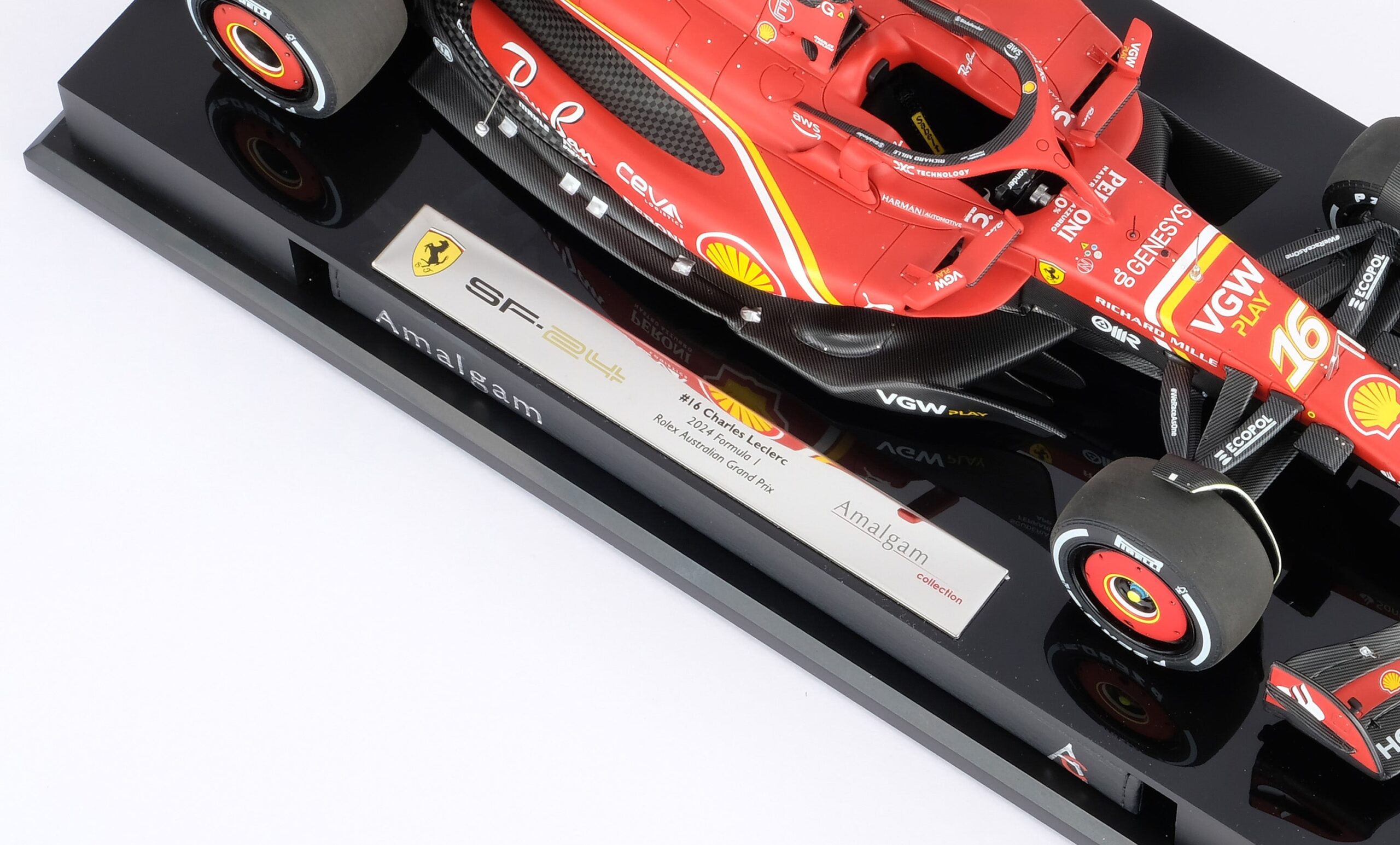 Amalgam Ferrari SF-24 2024 Australian Grand Prix - Rot | 1:18 – Bild 34