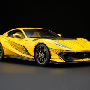Amalgam Ferrari 812 Competizione Tailor Made - Gelb | 1:18