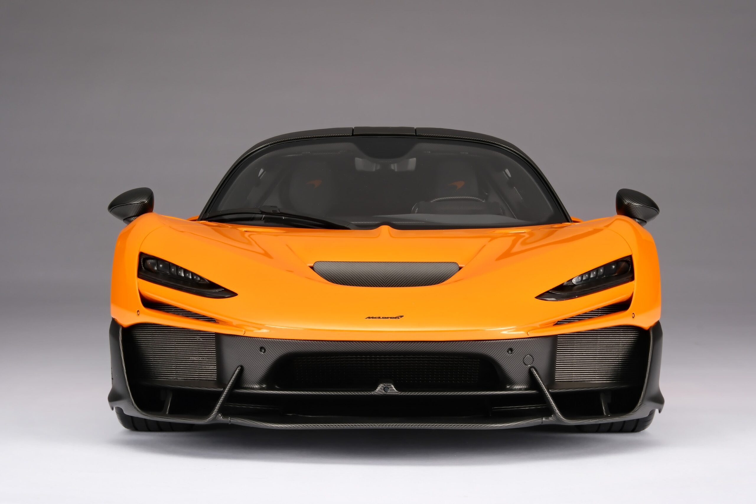 Amalgam McLaren W1 Launch Specification - Papaya-Orange | 1:8 - Image 6