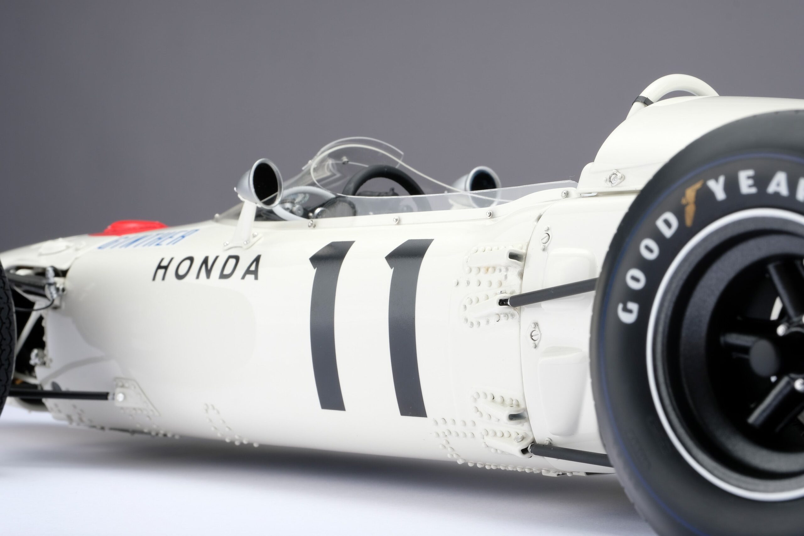 Amalgam Honda RA272 Mexican Grand Prix (1965) - Weiß | 1:8 - Imagen 19