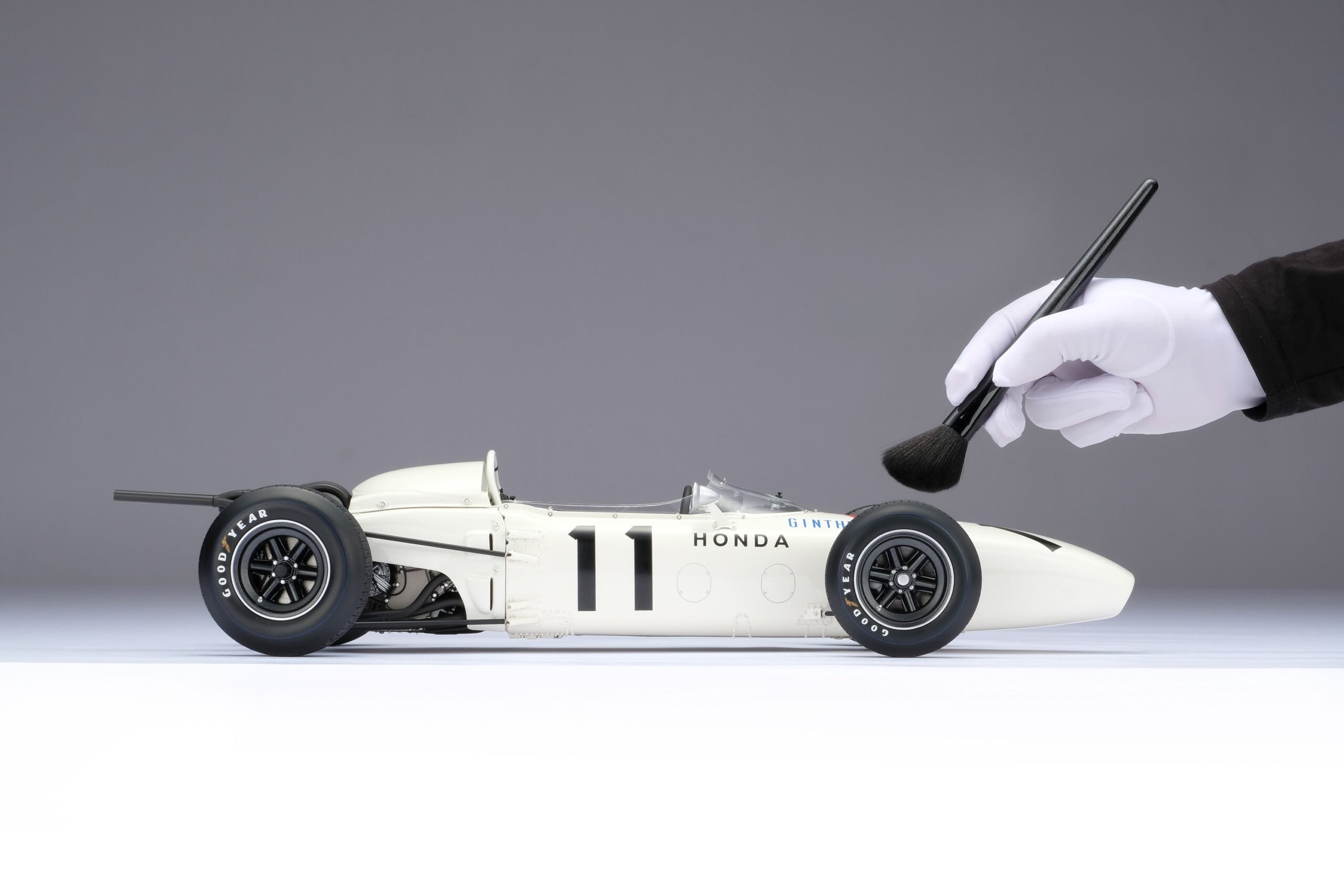 Amalgam Honda RA272 Mexican Grand Prix (1965) - Weiß | 1:8 - Imagen 4