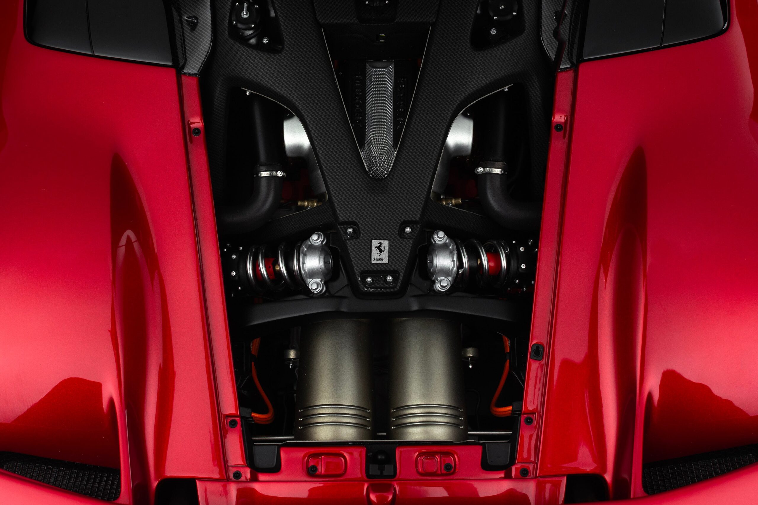 Amalgam Ferrari F80 (2024) - Rot | 1:8 - Image 13