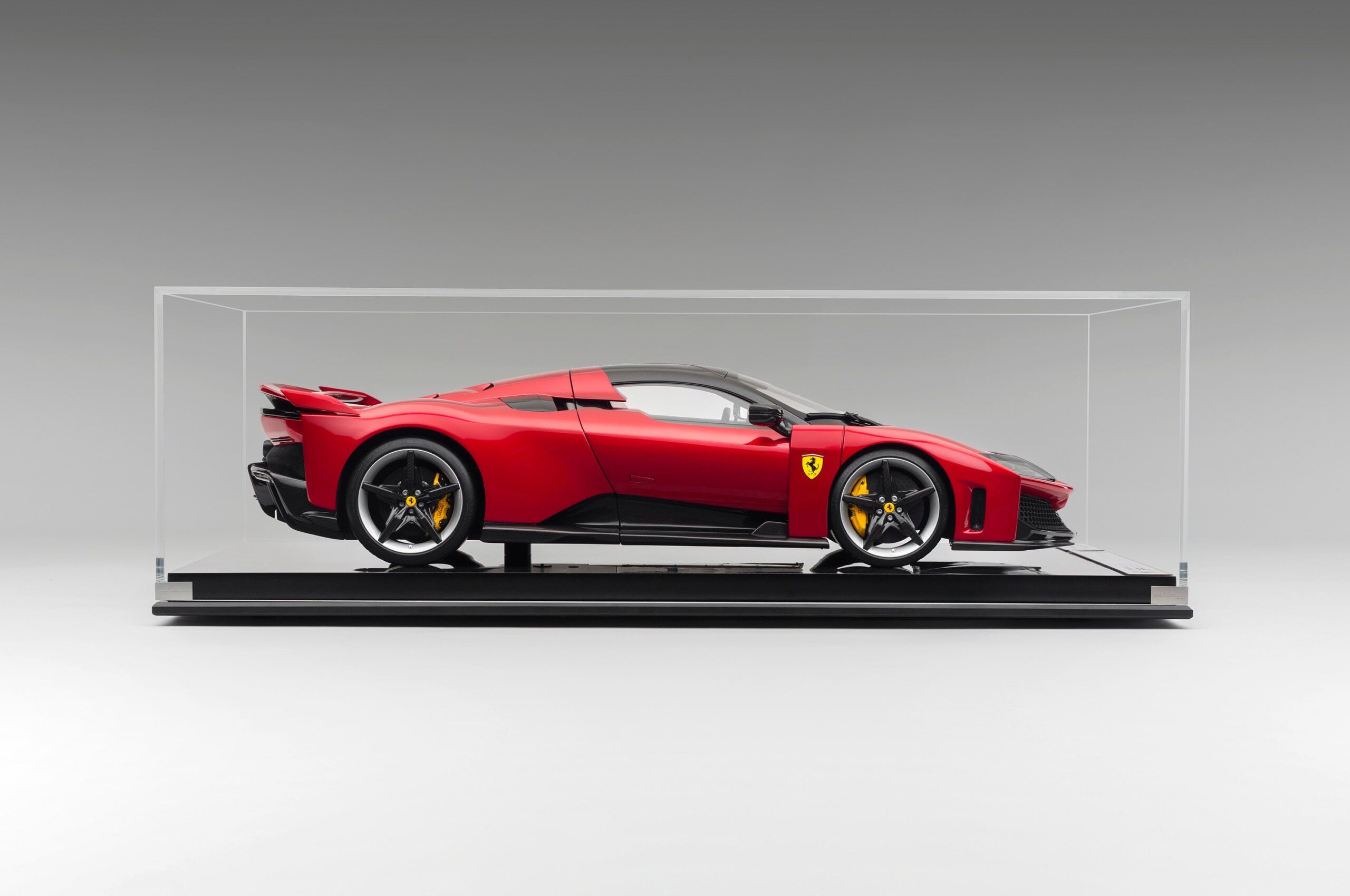 Amalgam Ferrari F80 (2024) - Rot | 1:8 - Image 20