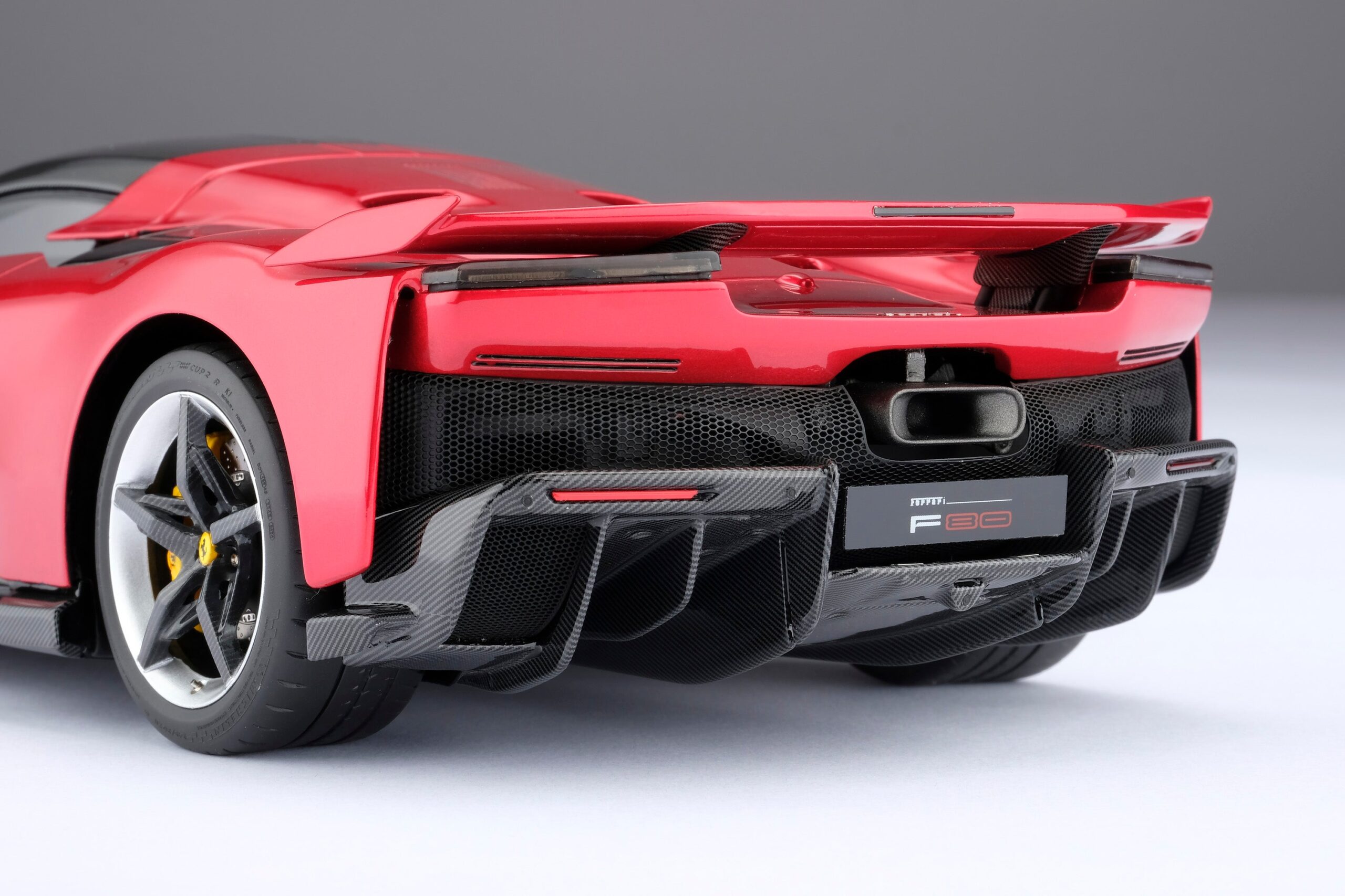 Amalgam Ferrari F80 - Rot | 1:18 - 画像13