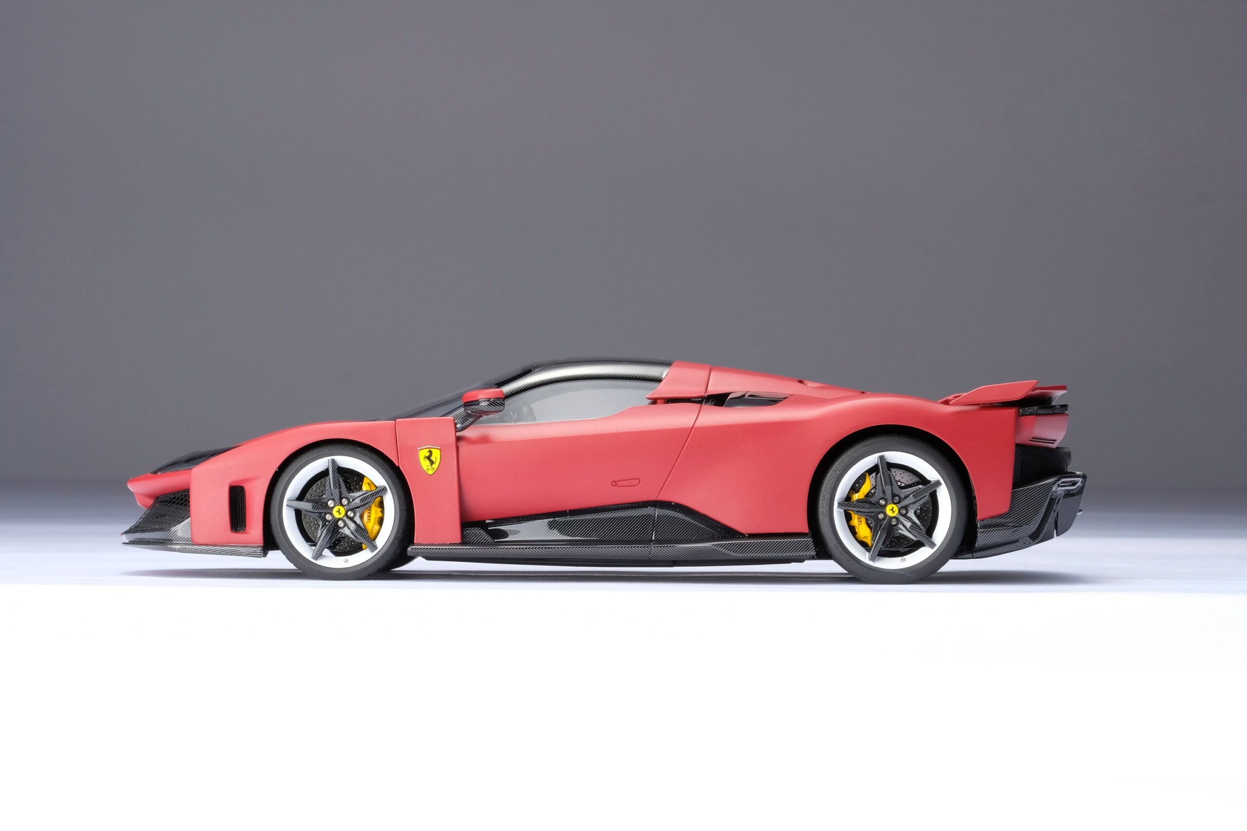 Amalgam Ferrari F80 - Racing Rot | 1:18 - 画像9