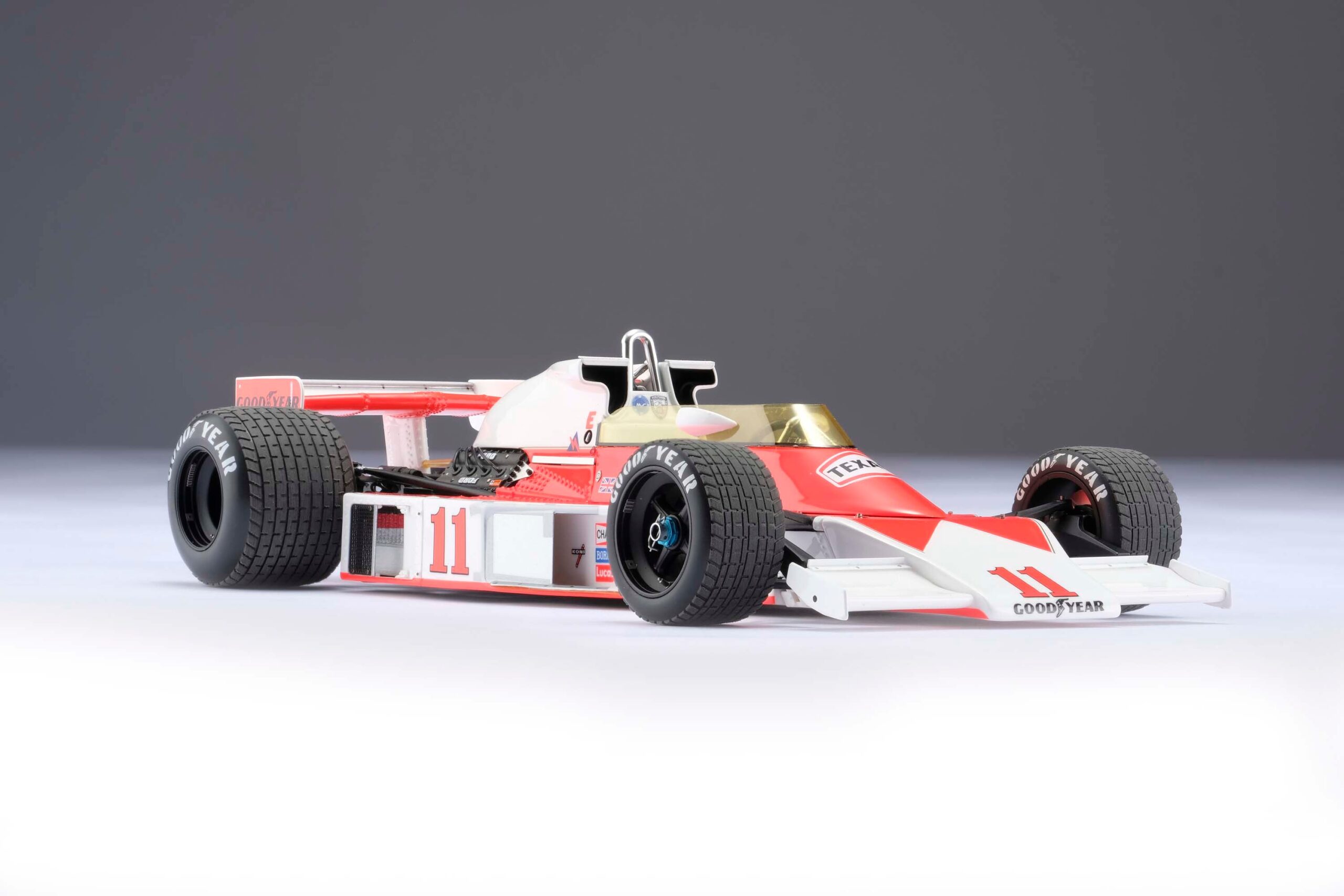 Amalgam McLaren M23D 1976 Japanese Grand Prix James Hunt - Rot / Weiß | 1:18 – Bild 5