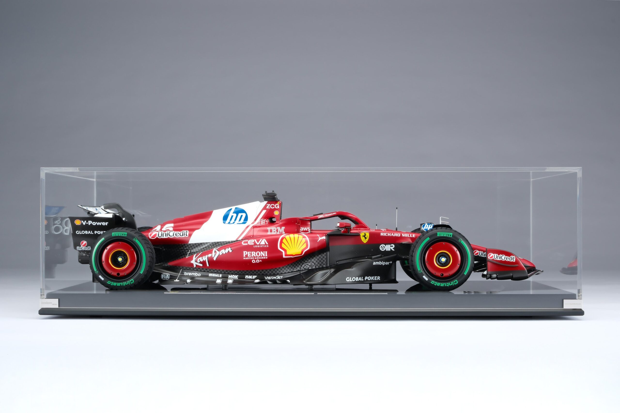 Amalgam Ferrari SF-25 2025 Australian Grand Prix - Rot | 1:8 - Image 18