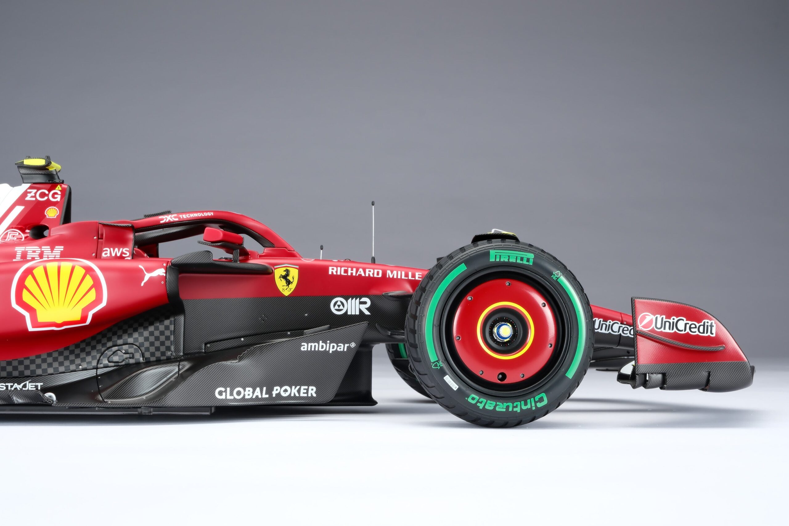 Amalgam Ferrari SF-25 2025 Australian Grand Prix - Rot | 1:8 - Image 31