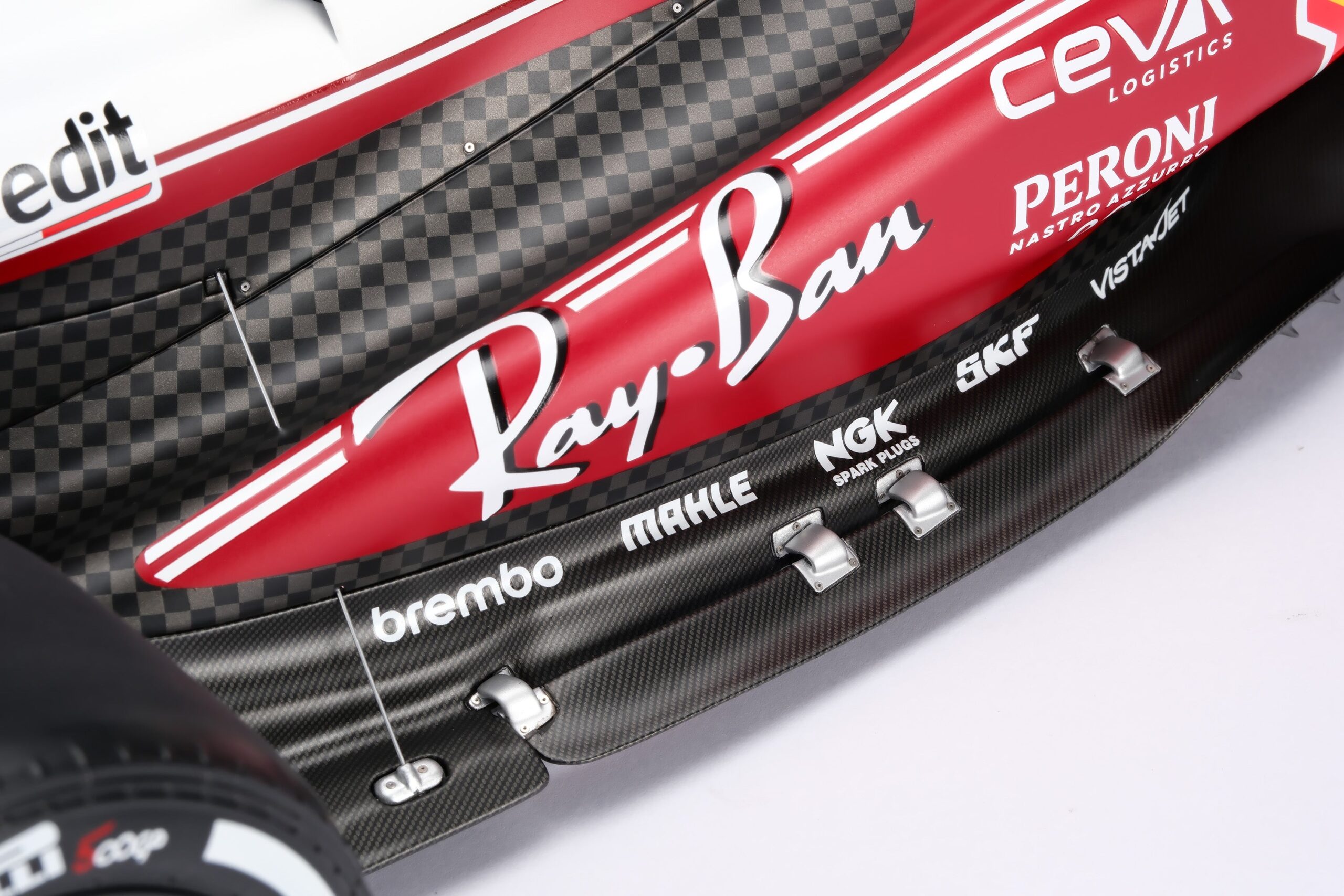 Amalgam Ferrari SF-25 2025 Italian Grand Prix - Charles Leclerc - Rot | 1:8 - Image 20