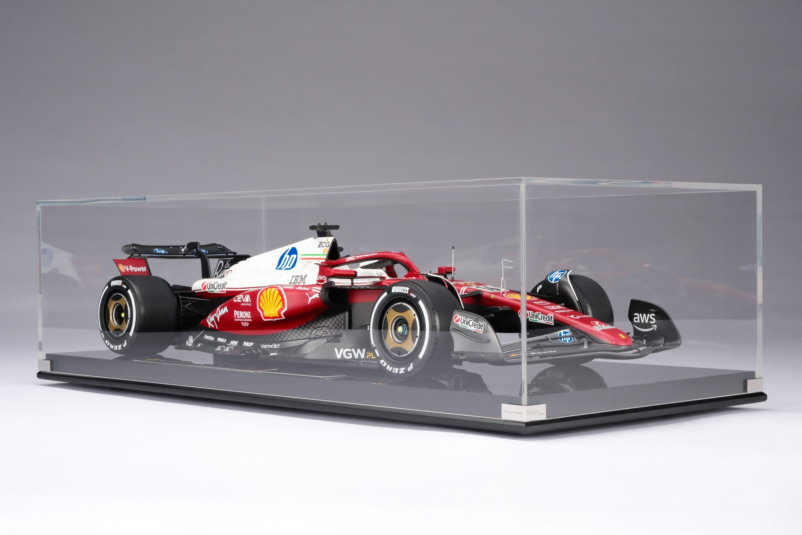 Amalgam Ferrari SF-25 2025 Italian Grand Prix - Charles Leclerc - Rot | 1:8 - Image 21