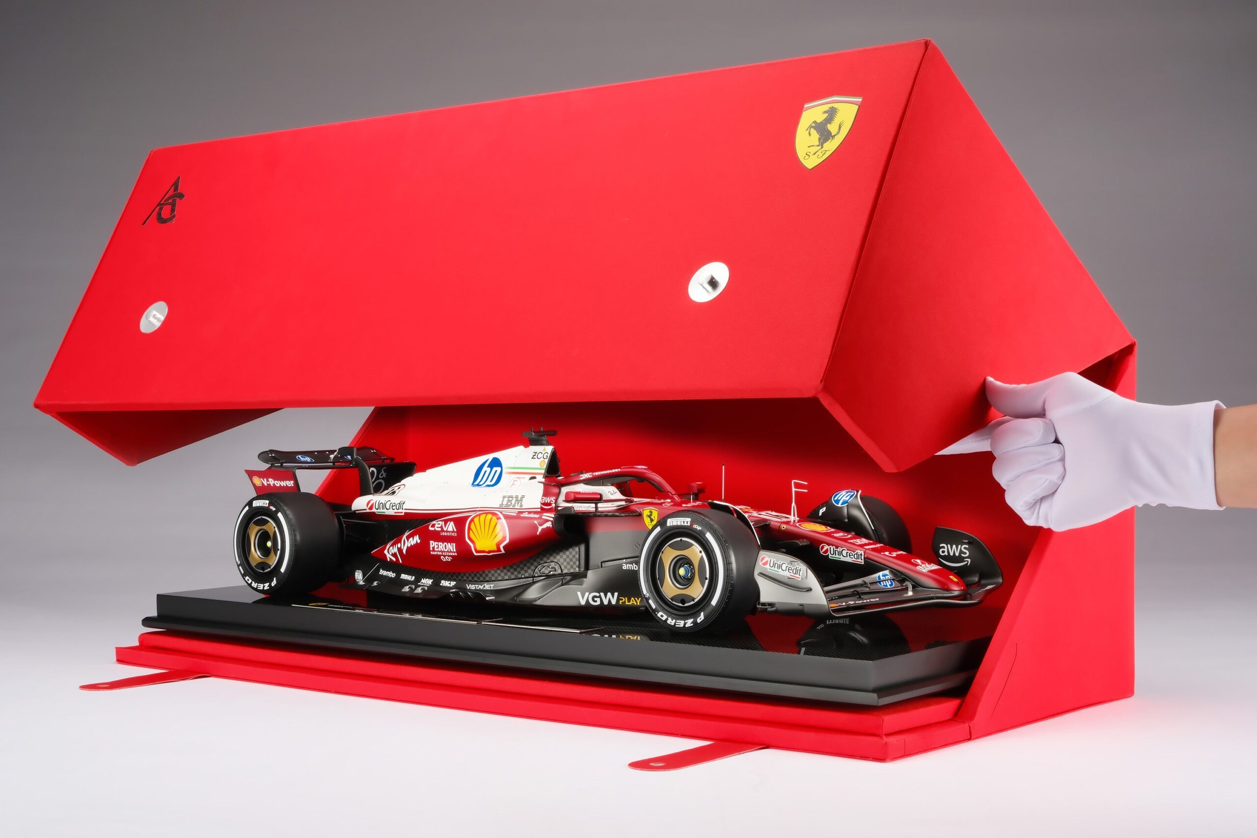 Amalgam Ferrari SF-25 2025 Italian Grand Prix - Charles Leclerc - Rot | 1:8 - Image 22