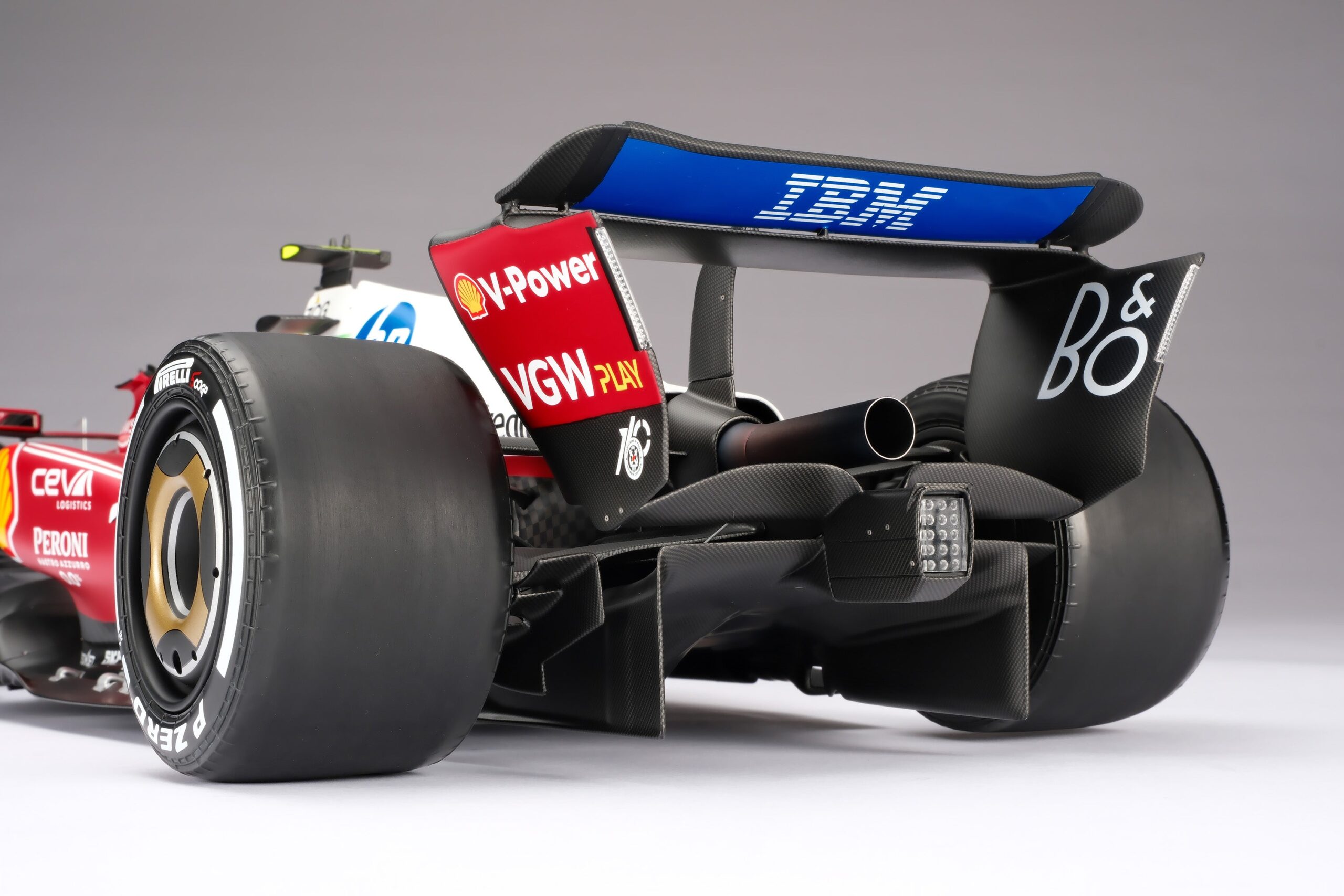 Amalgam Ferrari SF-25 2025 Italian Grand Prix - Lewis Hamilton - Rot | 1:8 - Image 16