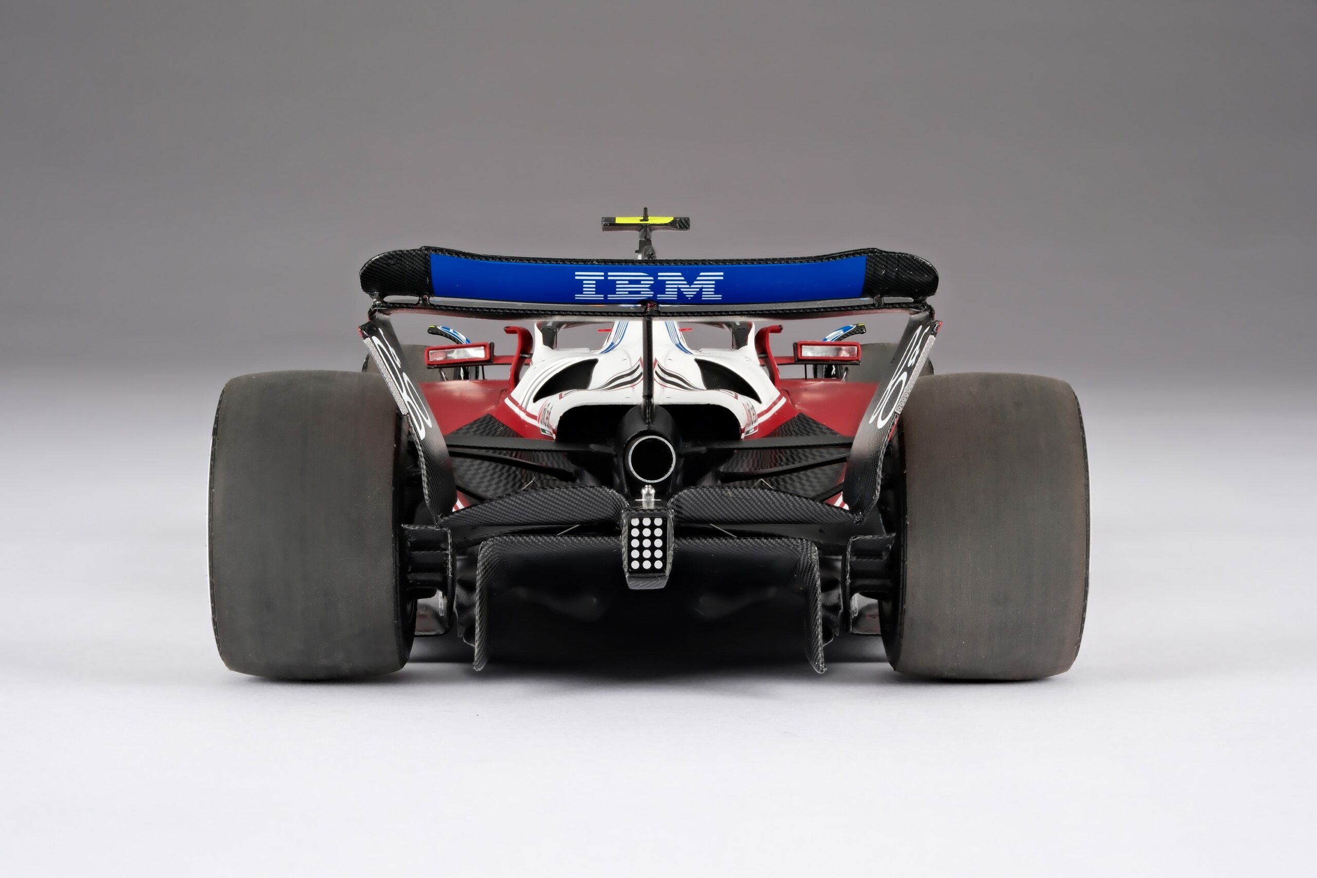 Amalgam Ferrari SF-25 2025 Italian Grand Prix - Lewis Hamilton - Rot | 1:18 – Bild 12