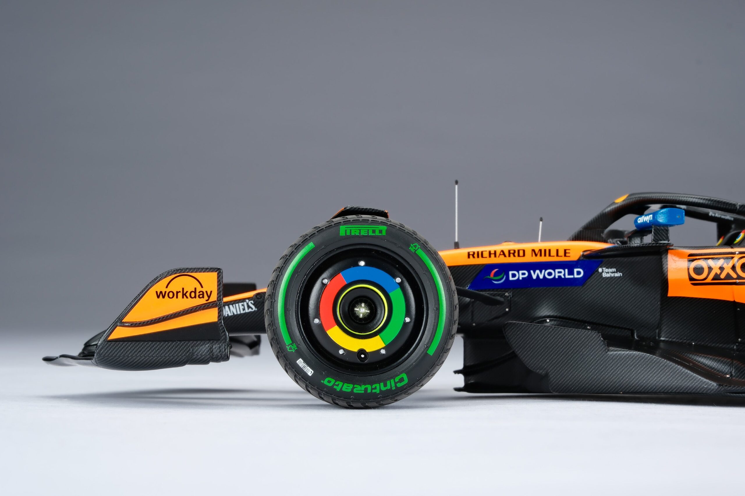 Amalgam McLaren MCL39 2025 Australian Grand Prix - Orange | 1:18 – Bild 9