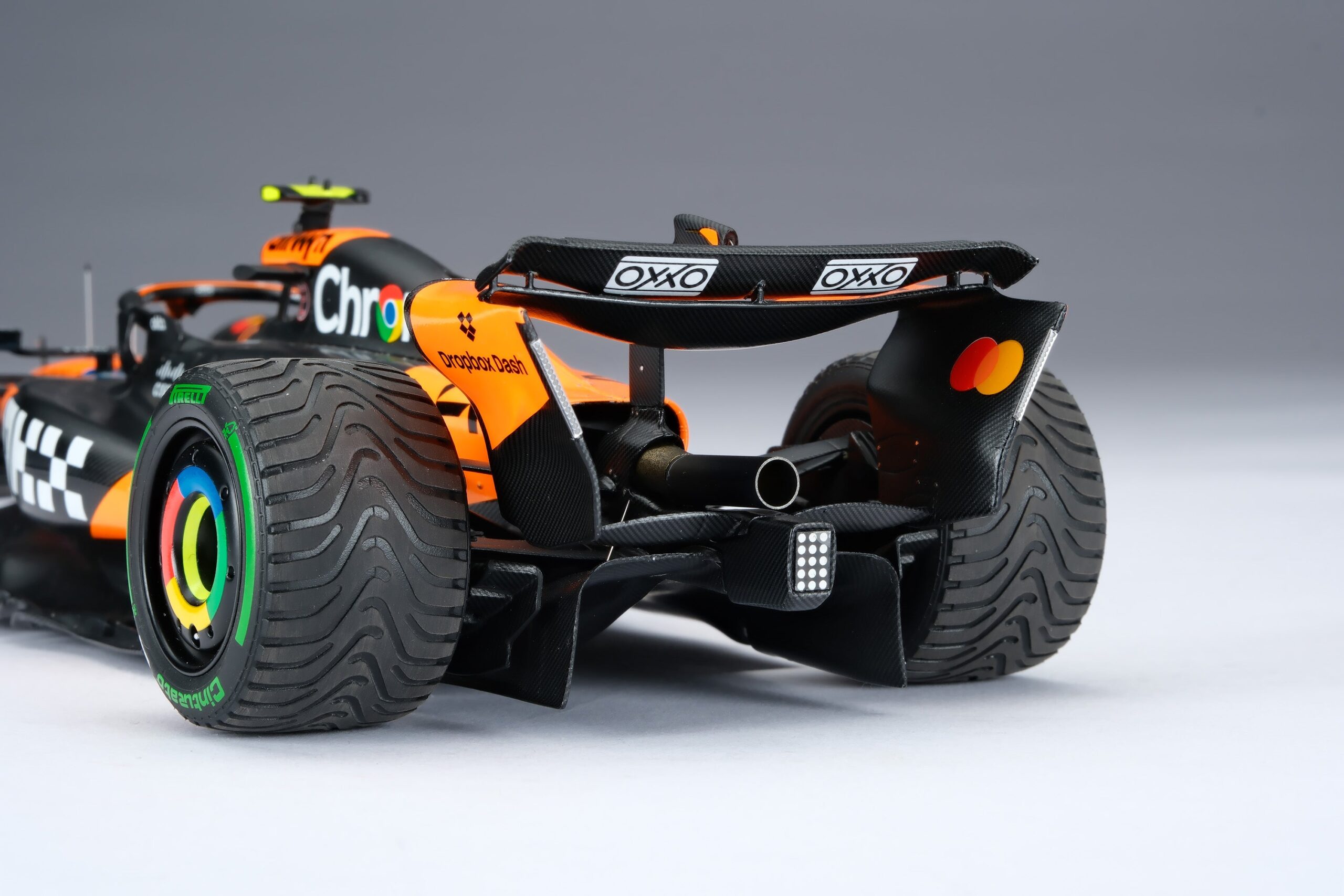 Amalgam McLaren MCL39 2025 Australian Grand Prix - Orange | 1:18 – Bild 12