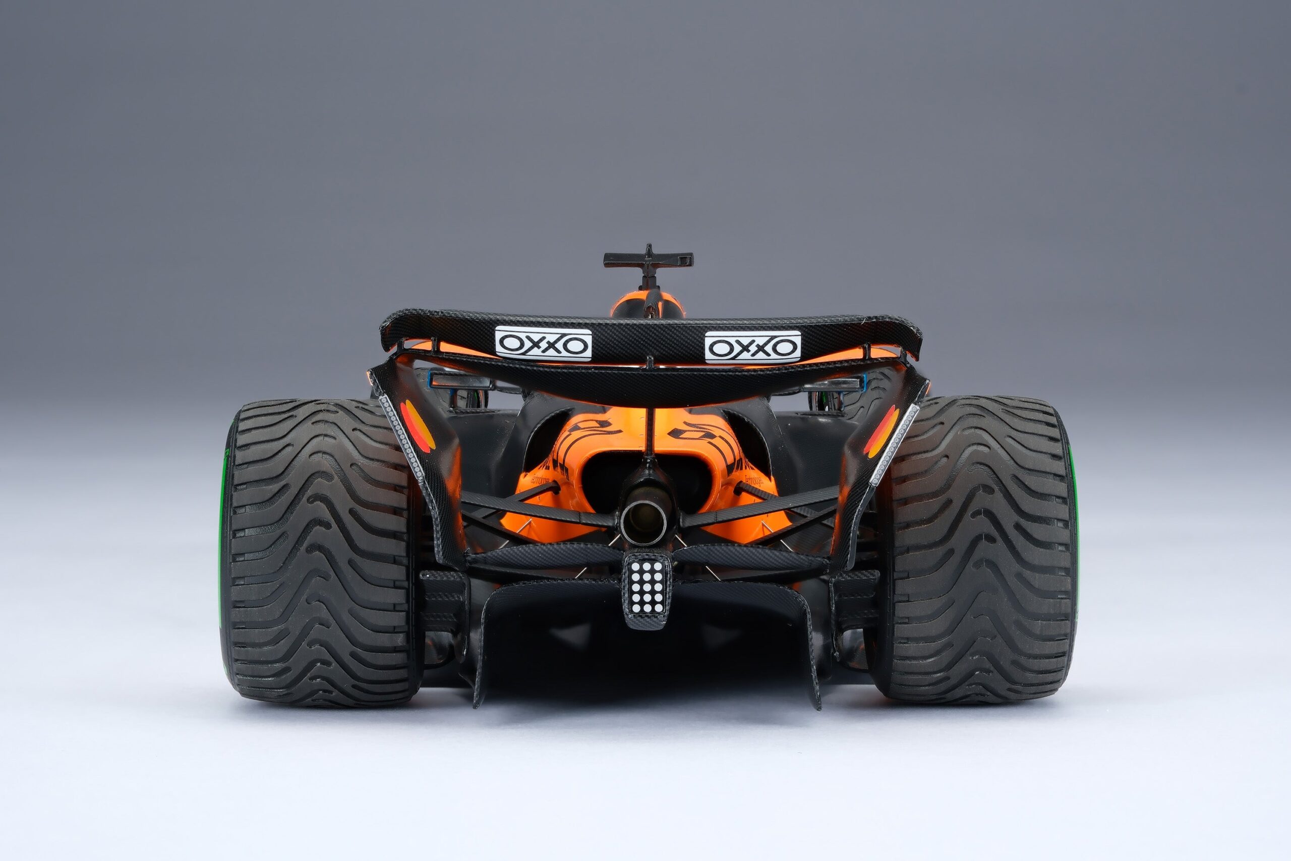 Amalgam McLaren MCL39 2025 Australian Grand Prix - Orange | 1:18 – Bild 30