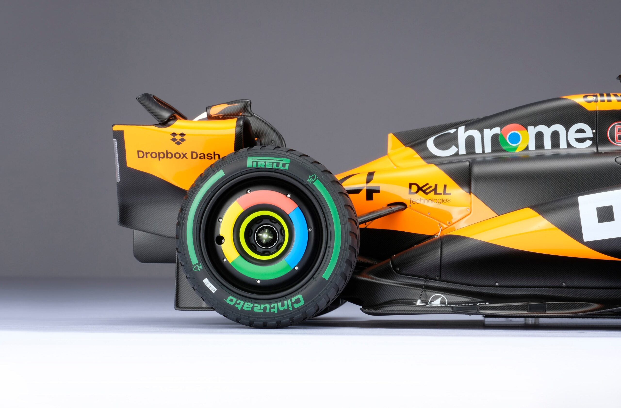 Amalgam McLaren MCL39 2025 Australian Grand Prix - Papaya-Orange | 1:8 - Image 28