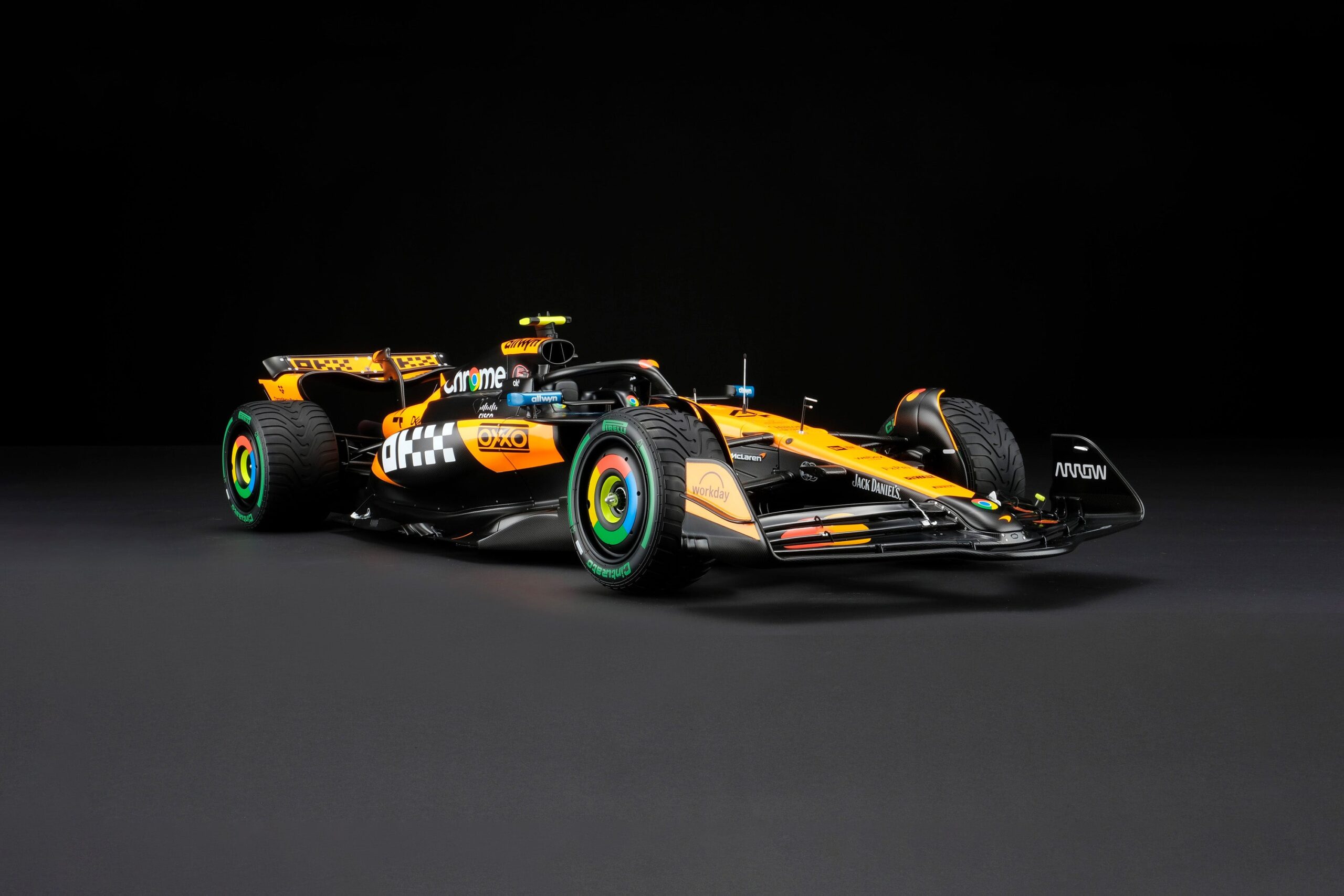 Amalgam McLaren MCL39 2025 Australian Grand Prix - Papaya-Orange | 1:8 - Image 2