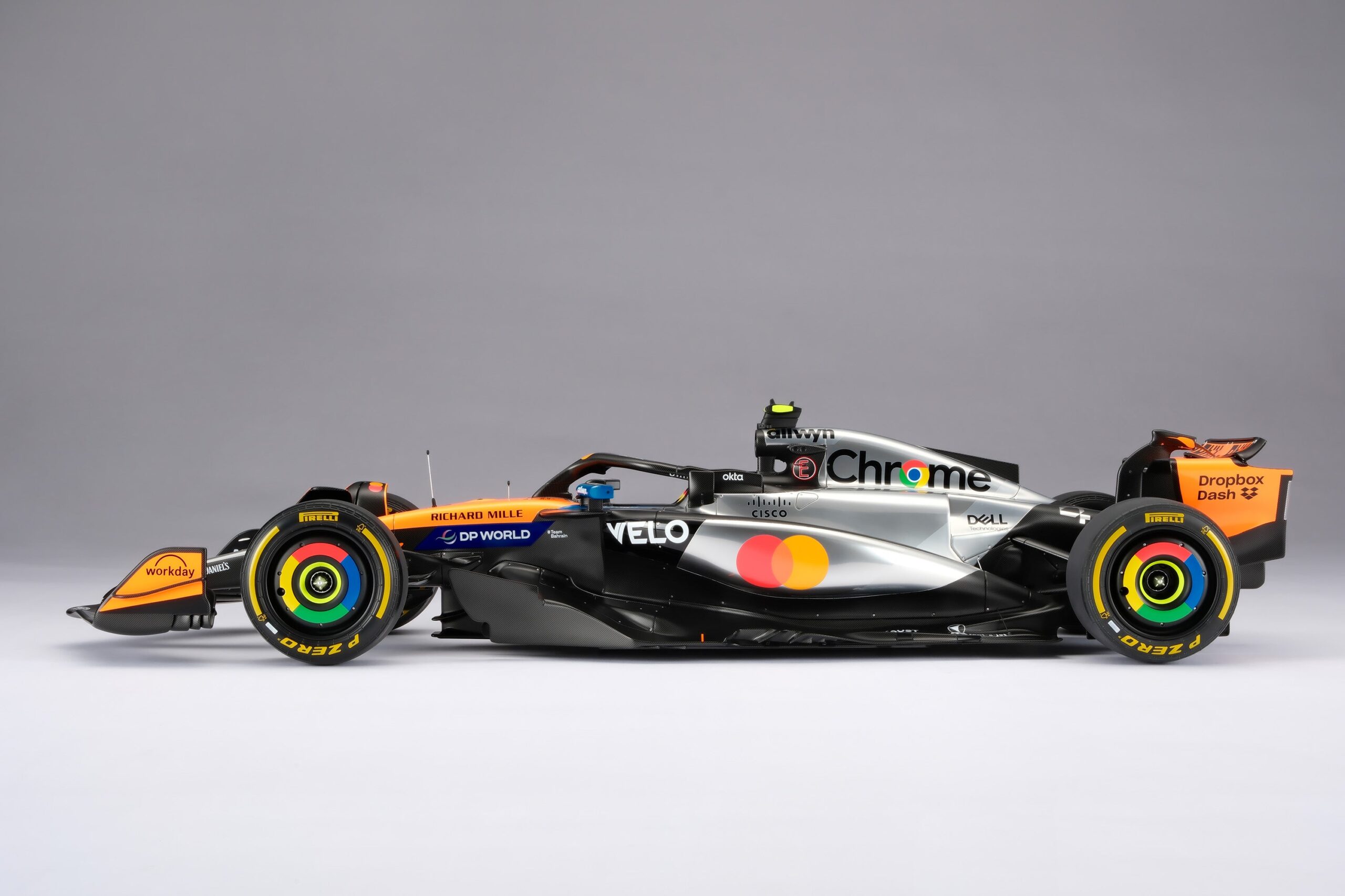 Amalgam McLaren MCL39 2025 British Grand Prix - Chrom / Orange | 1:8 - Image 10