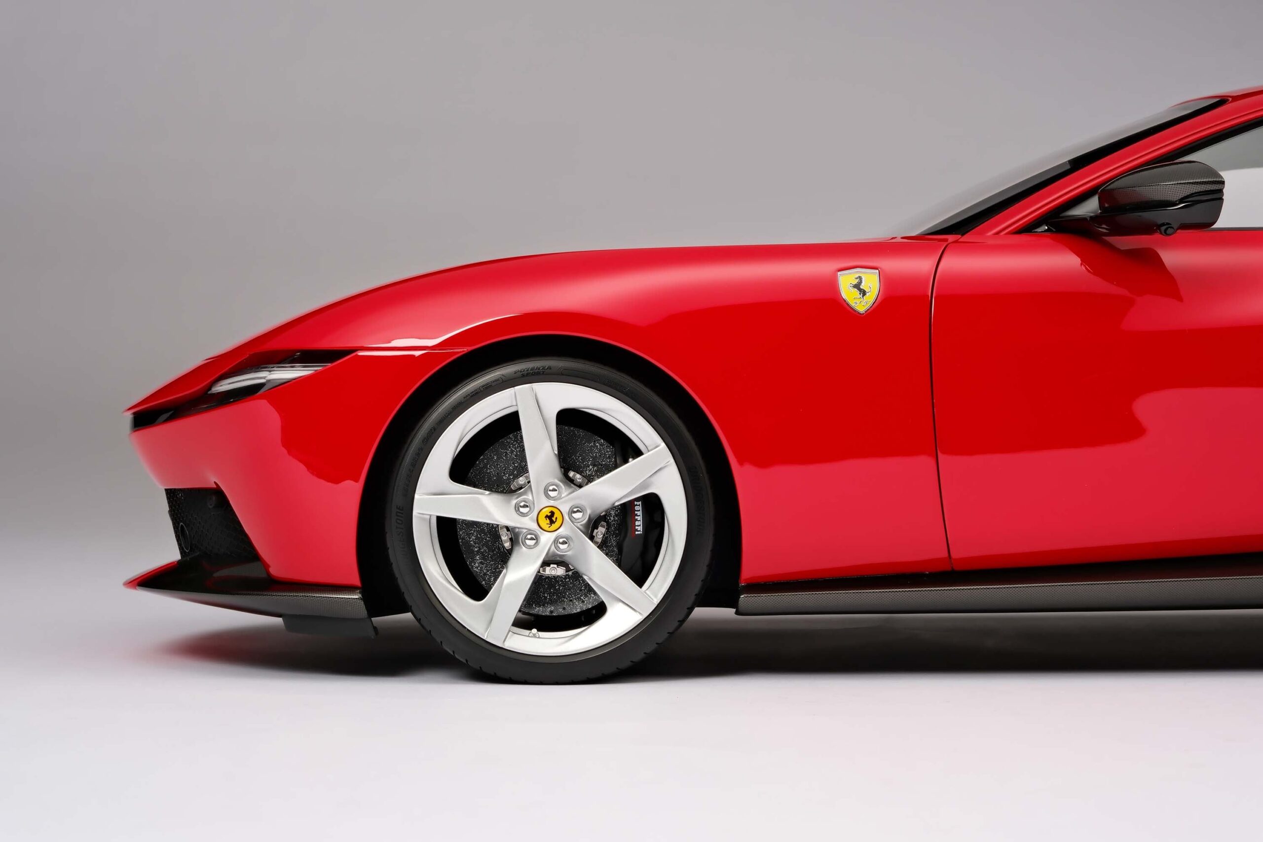 Amalgam Ferrari Amalfi (2026) - Rot | 1:8 - Image 20