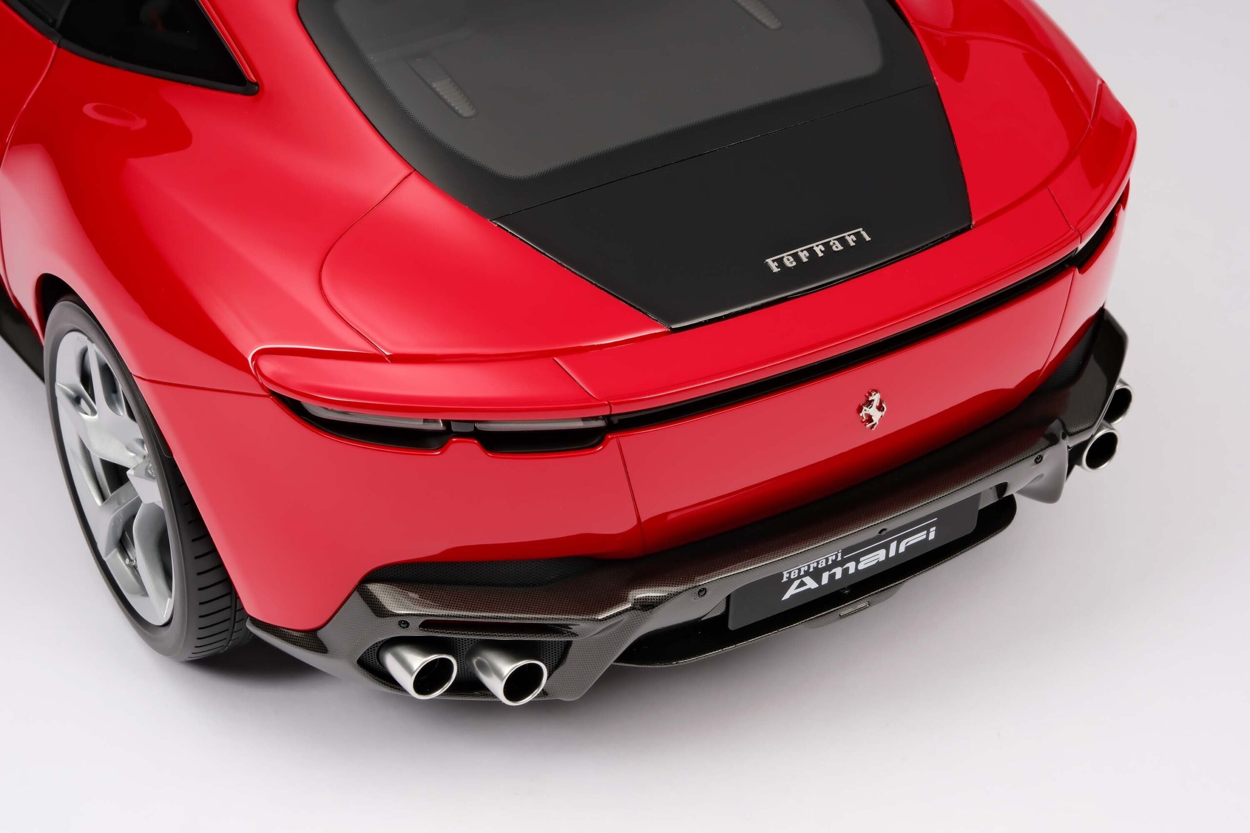 Amalgam Ferrari Amalfi (2026) - Rot | 1:8 - Image 22