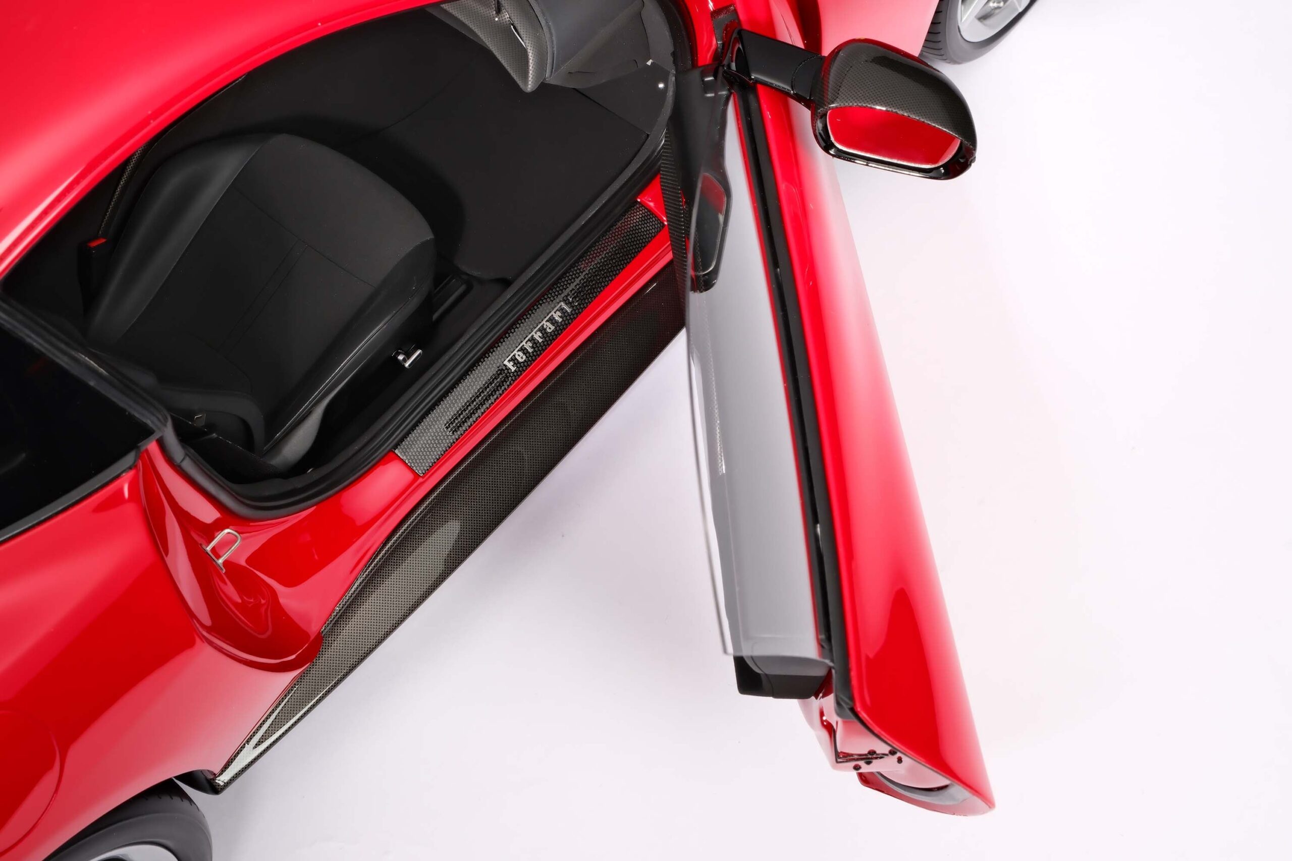 Amalgam Ferrari Amalfi (2026) - Rot | 1:8 - Image 28