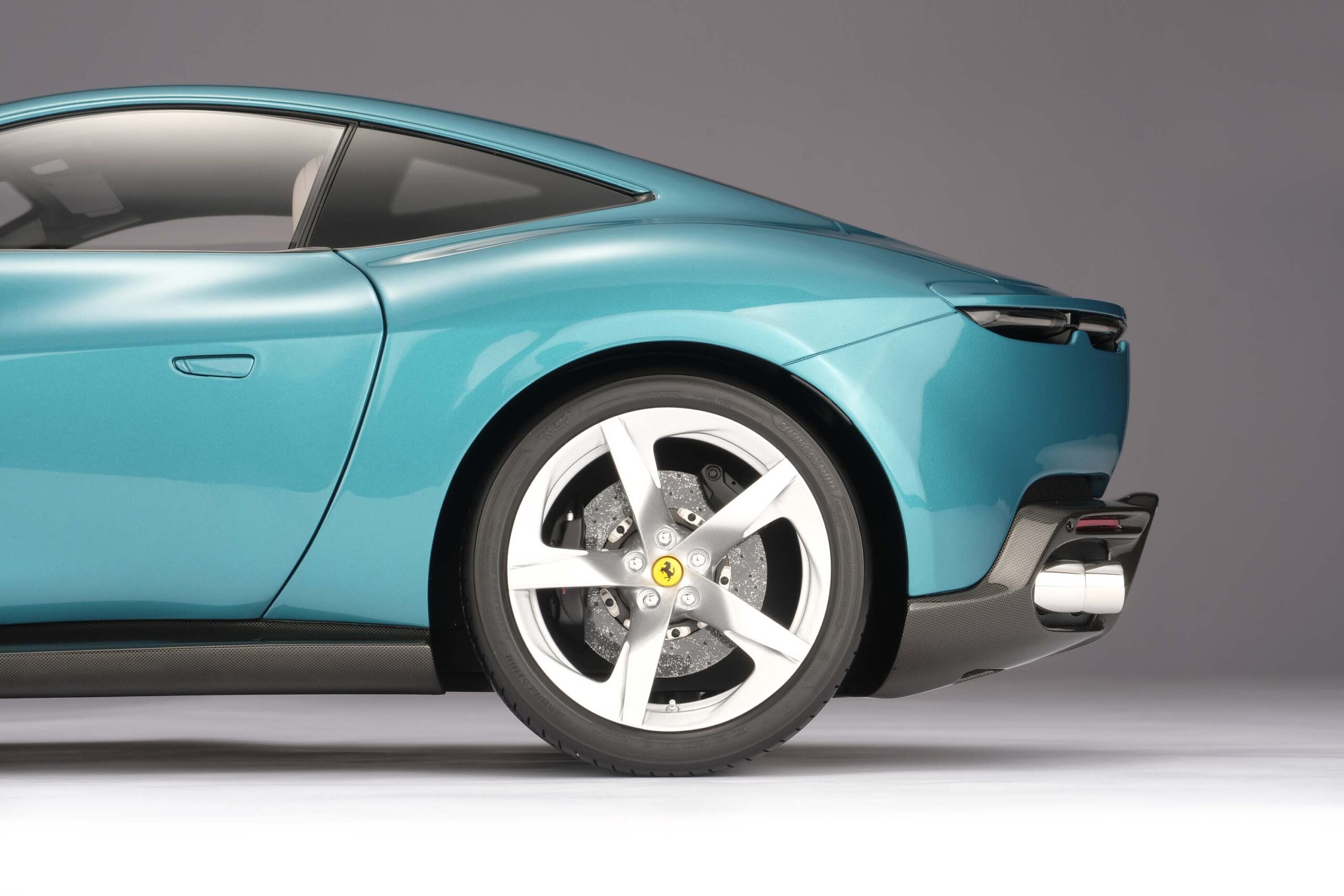 Amalgam Ferrari Amalfi (2026) - Grün | 1:8 - Image 23