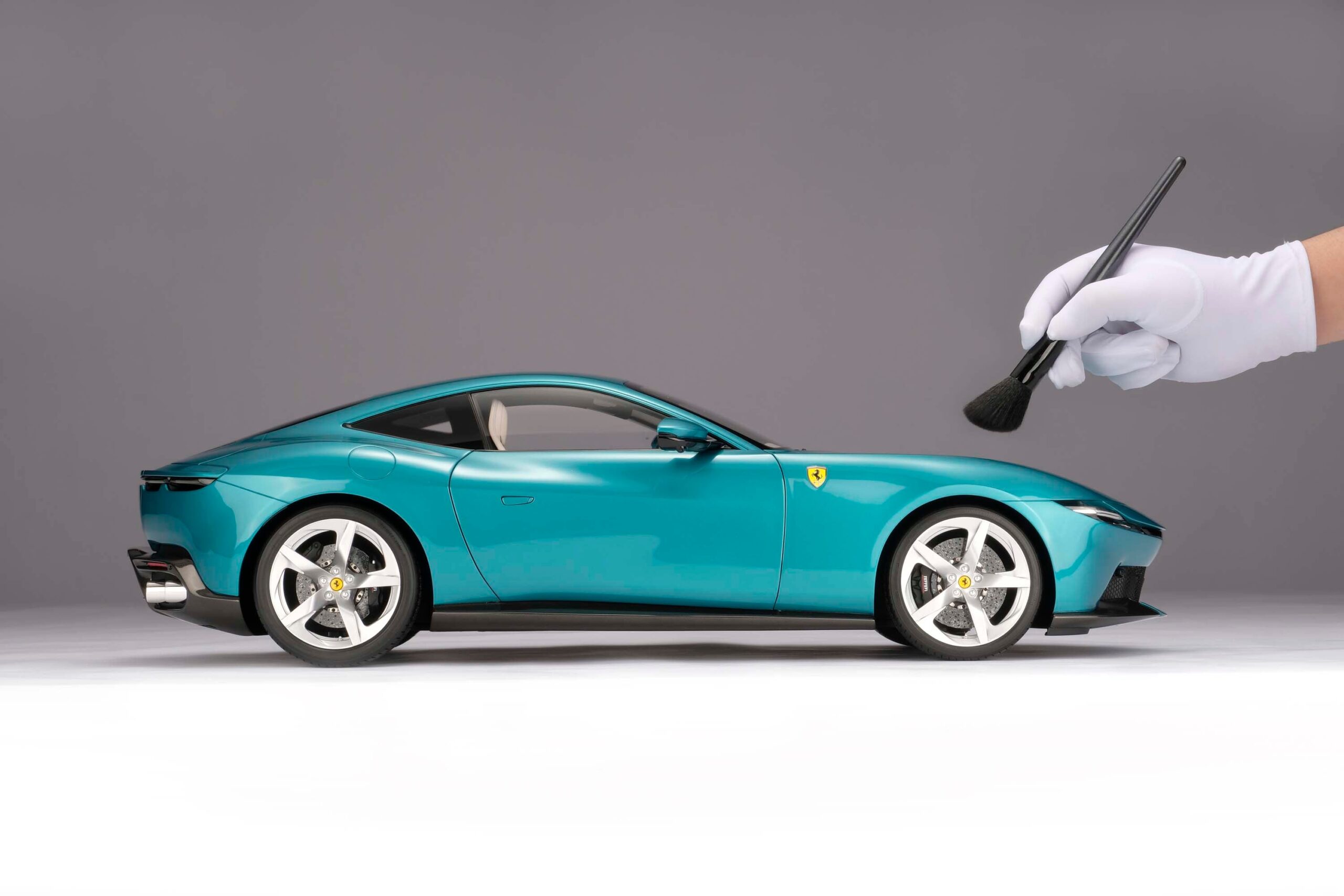 Amalgam Ferrari Amalfi (2026) - Grün | 1:8 - Image 24