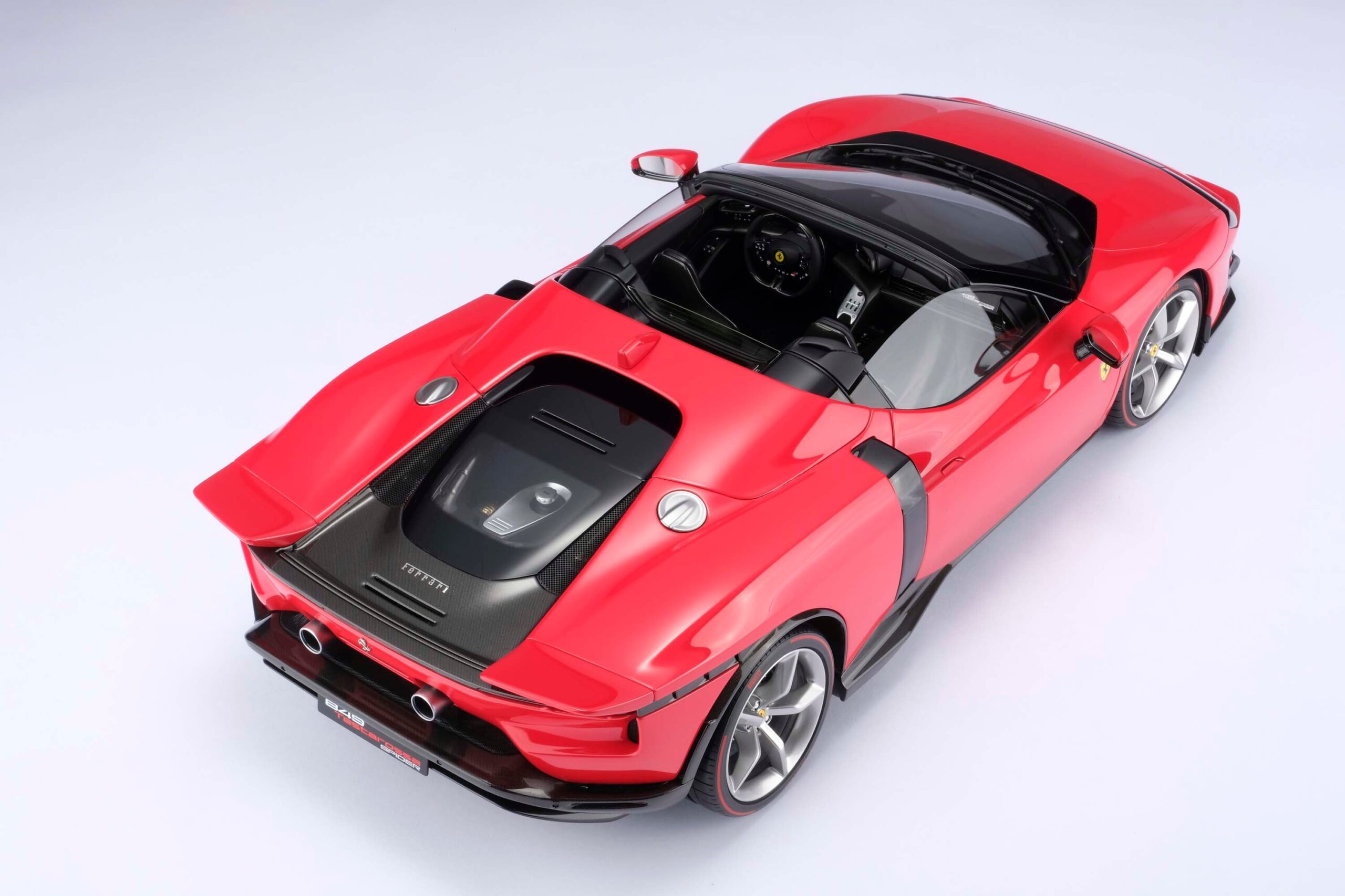 Amalgam Ferrari 849 Testarossa Spider (2026) - Rot | 1:8 - Image 22