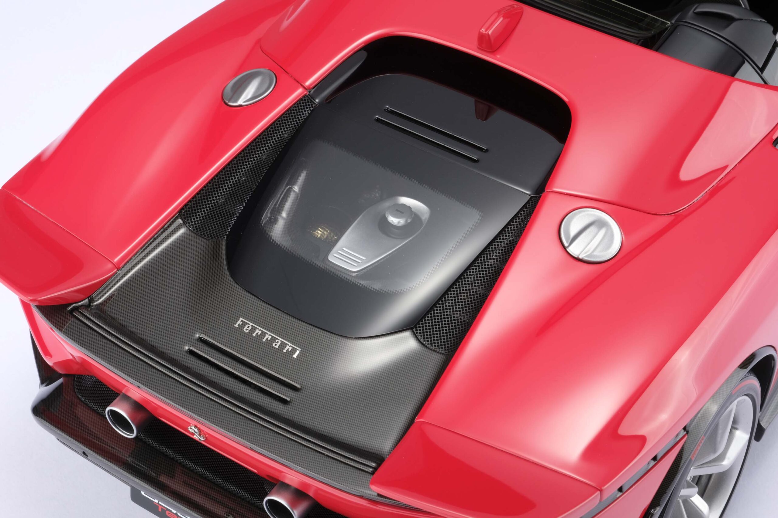 Amalgam Ferrari 849 Testarossa Spider (2026) - Rot | 1:8 - Image 23