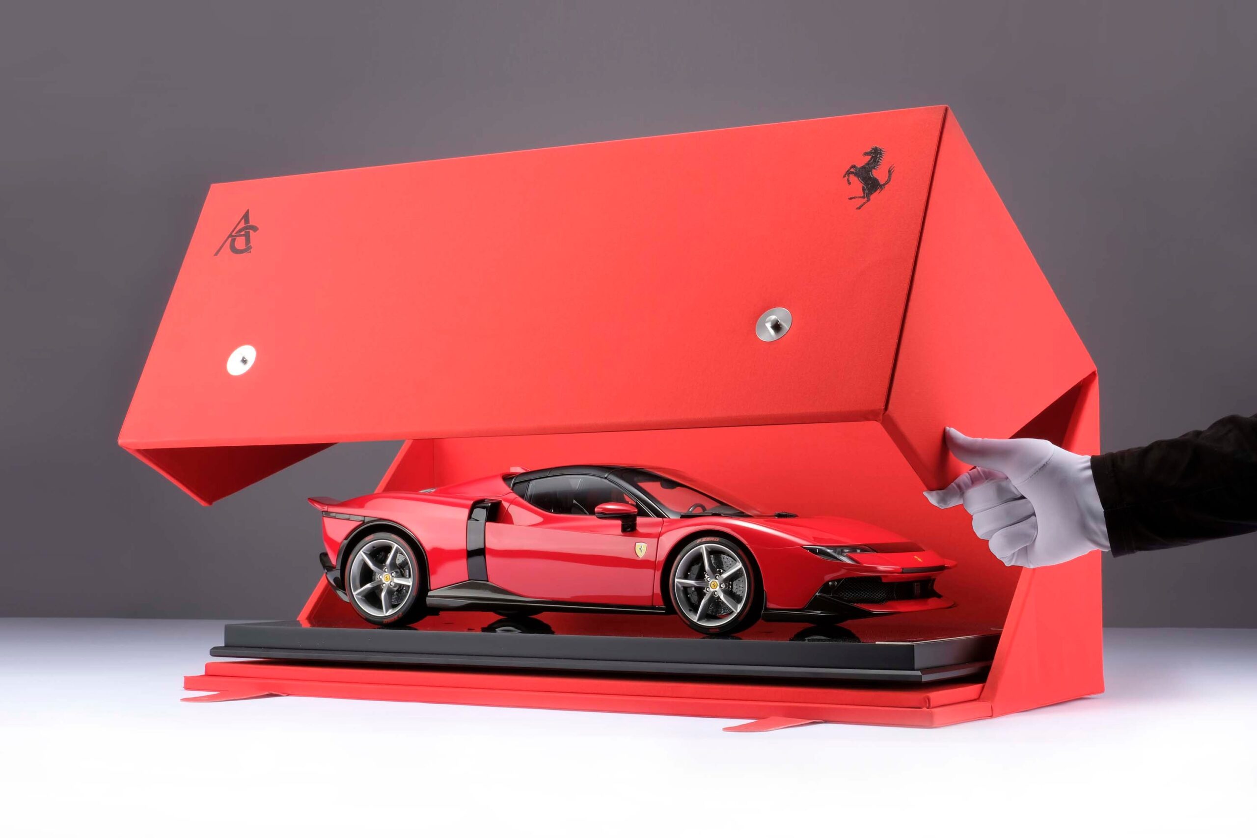 Amalgam Ferrari 849 Testarossa Spider (2026) - Rot | 1:8 - Image 14
