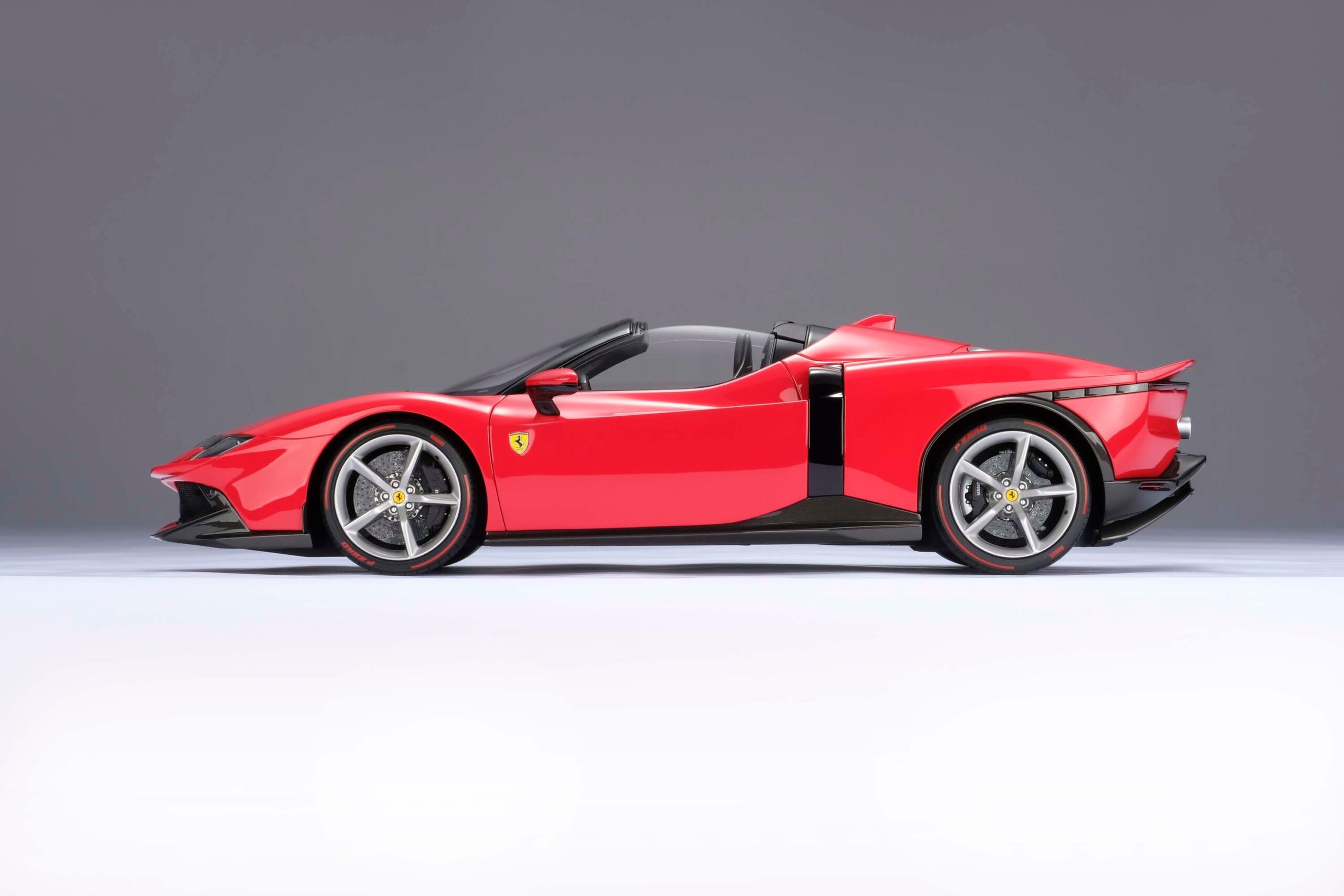 Amalgam Ferrari 849 Testarossa Spider (2026) - Rot | 1:8 - Image 7